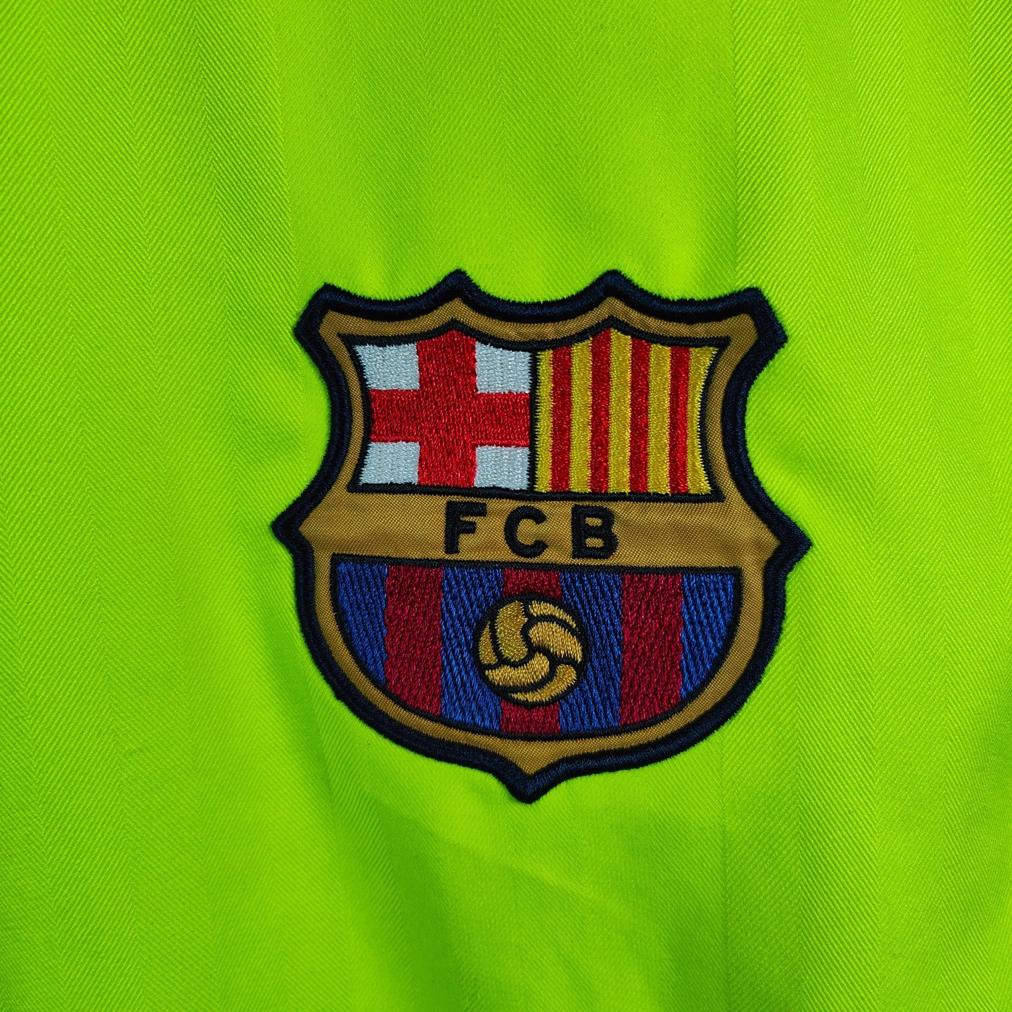 2005 - 06 FC Barcelona Away Shirt Messi 30 - 9/10 - (XL) - Eternal Pitch