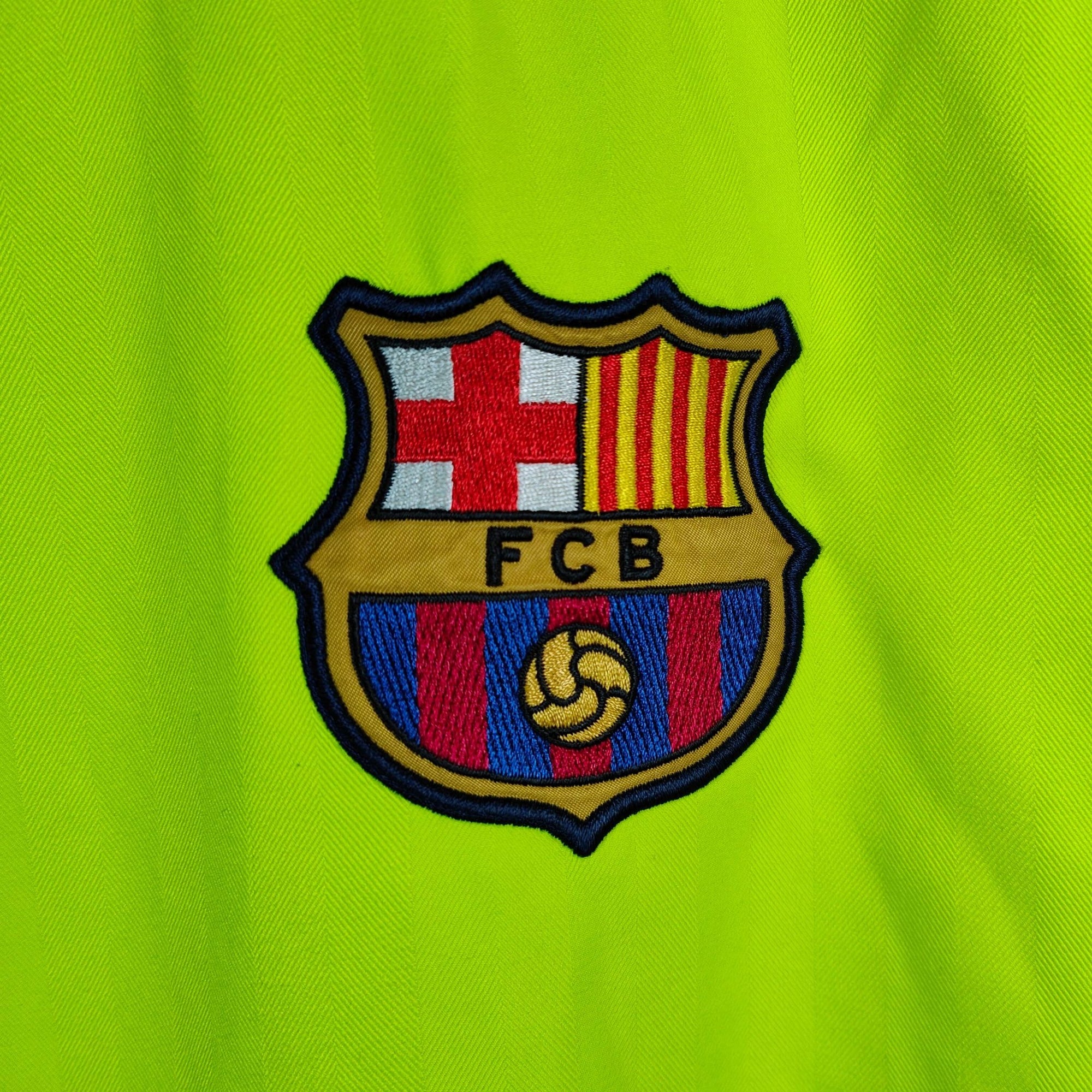 2005 - 06 FC Barcelona Away Shirt Ronaldinho 10 - 9/10 - (M) - Eternal Pitch