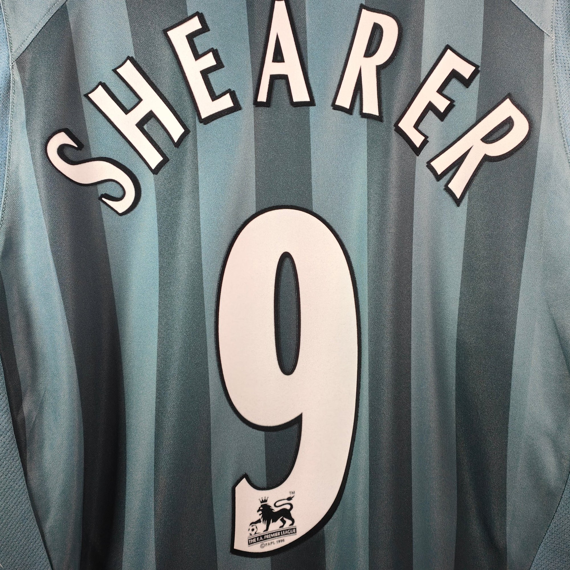 2005 - 06 Newcastle Away Shirt Shearer 9 - 8.5/10 - (L) - Eternal Pitch