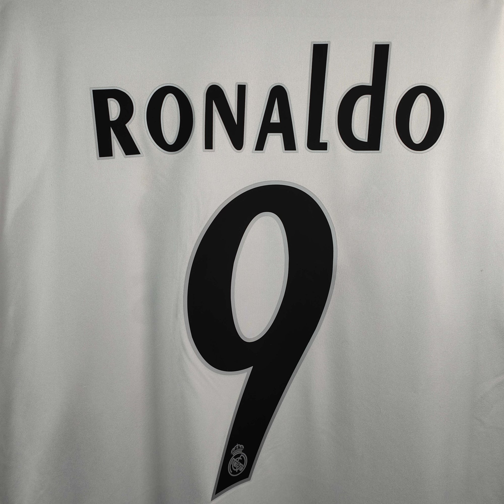 2005 - 06 Real Madrid Home Shirt Ronaldo 9 - 8/10 - (XL) - Eternal Pitch
