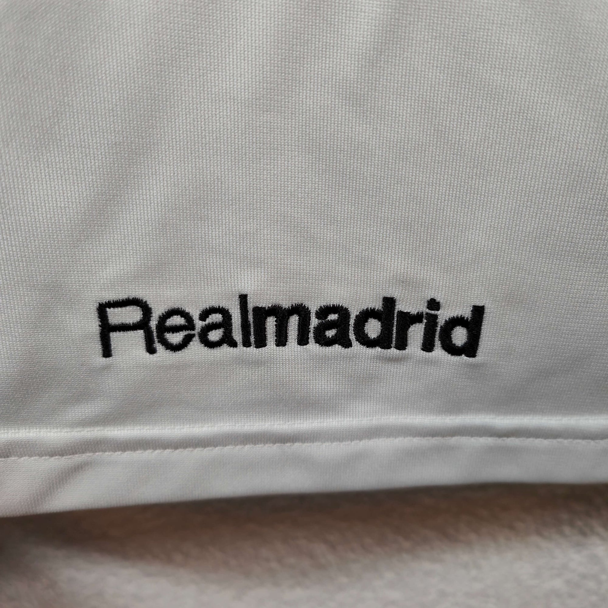 2005 - 06 Real Madrid Home Shirt Zidane 5 - 8.5/10 - (XL) - Eternal Pitch