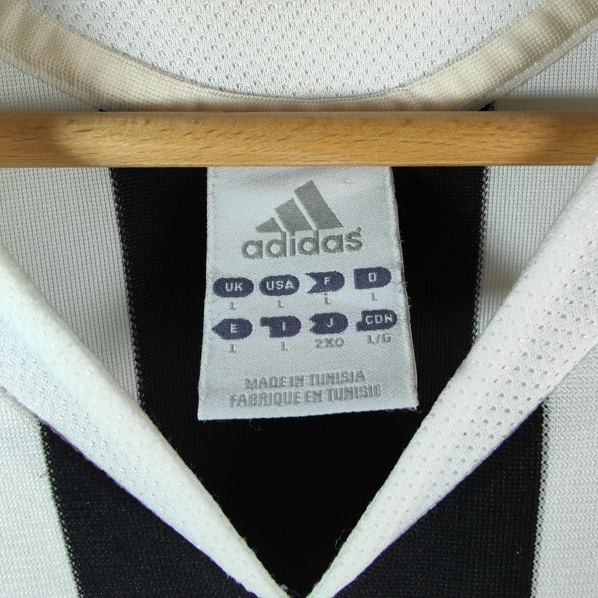 2005 - 07 Newcastle Home Shirt Shearer 9 (L) - Eternal Pitch