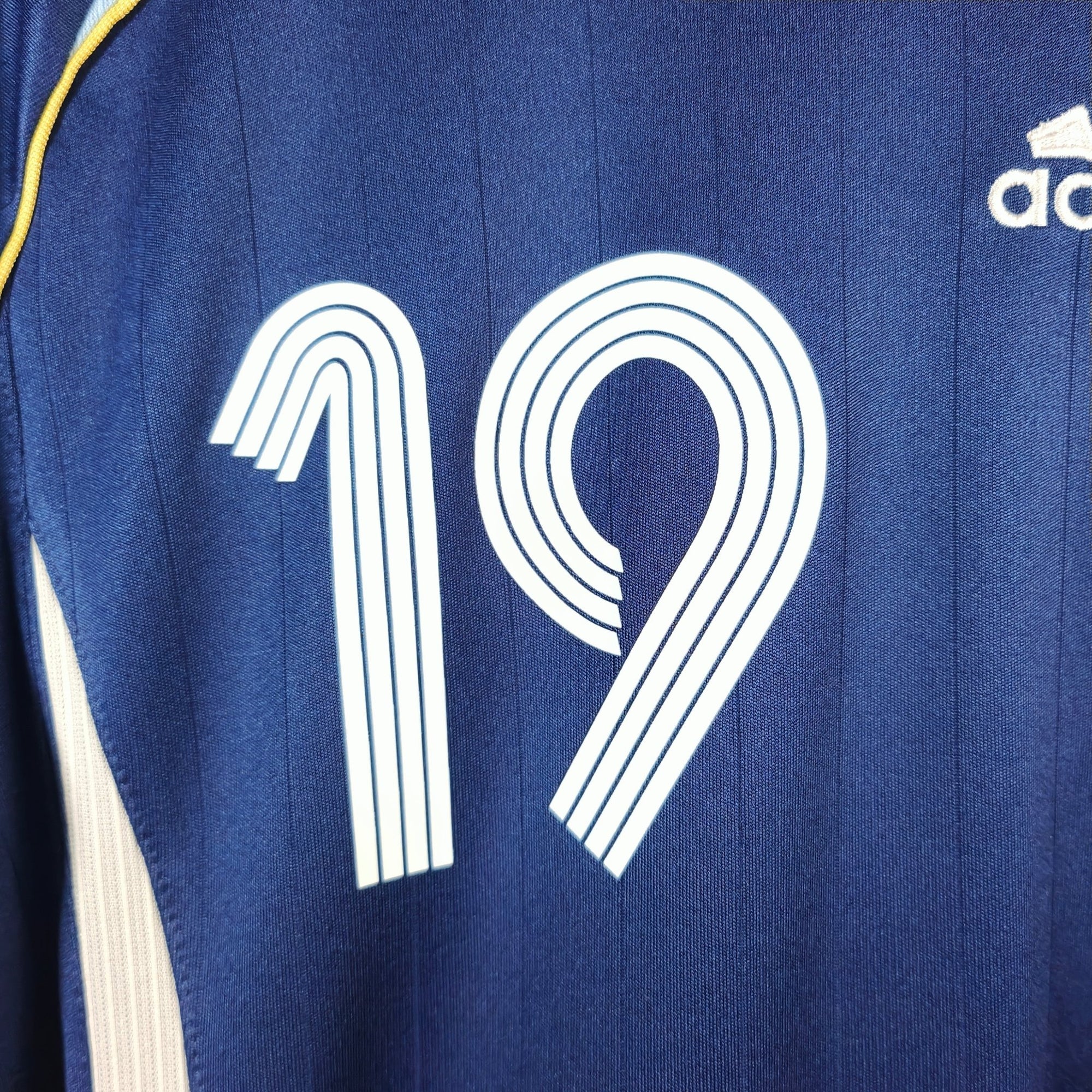 2006 - 07 Argentina Away Shirt Messi 19 - 9.5/10 - (M) - Eternal Pitch
