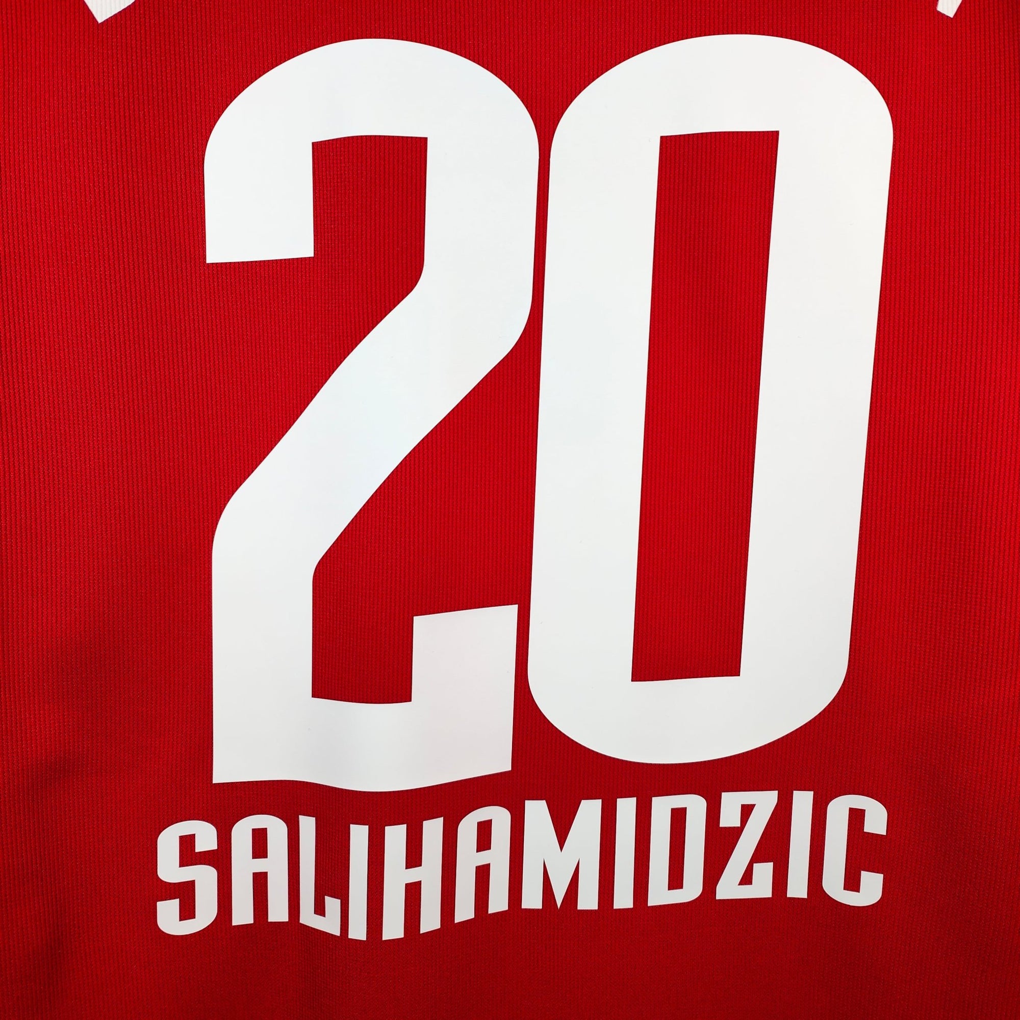 2006 - 07 Bayern Munich Home Shirt Salihamidzic 20 - 9/10 - (M) - Eternal Pitch