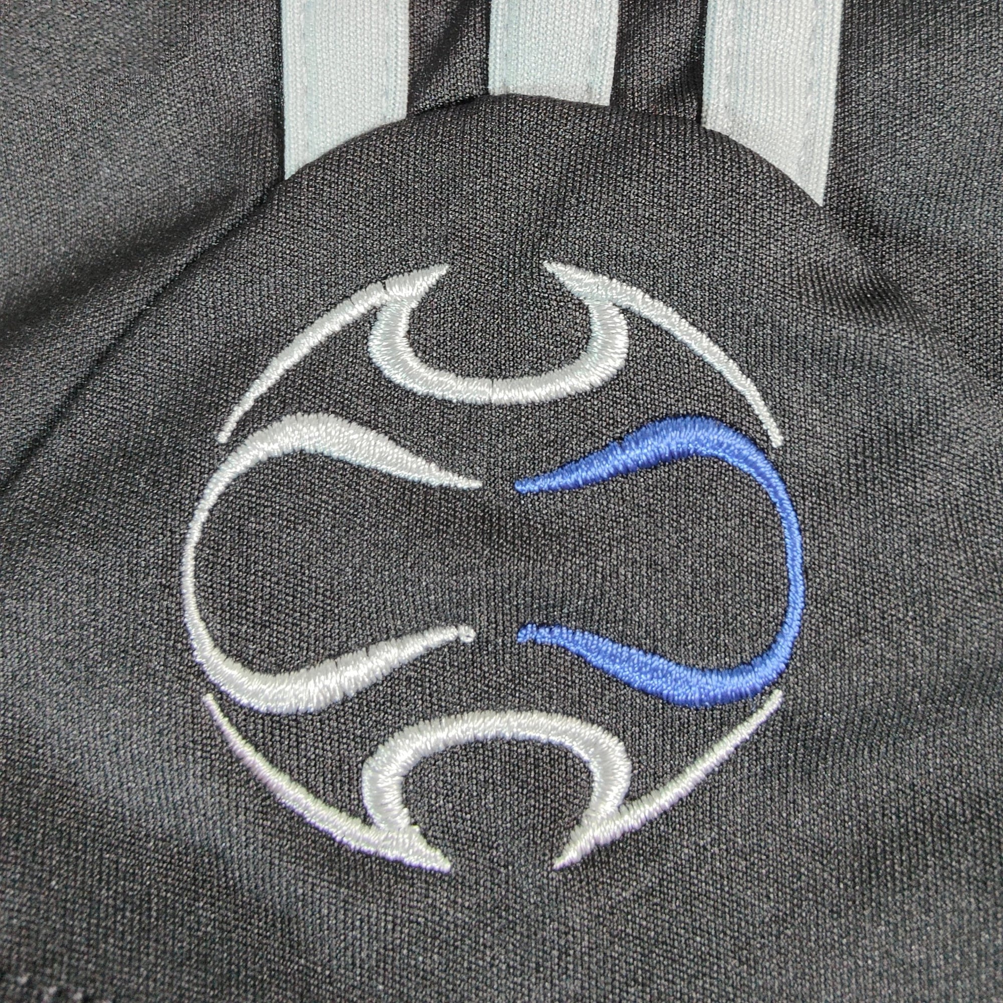 2006 - 07 Chelsea Third Shirt Drogba 11 - 9.5/10 - (XL) - Eternal Pitch