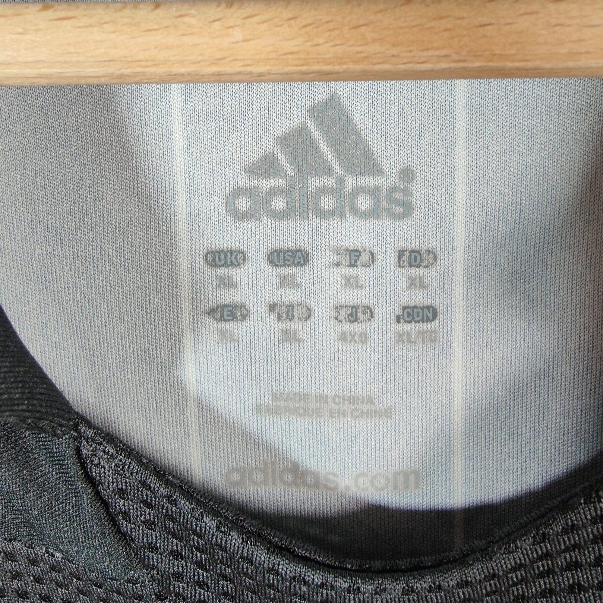 2006 - 07 Chelsea Third Shirt Drogba 11 - 9.5/10 - (XL) - Eternal Pitch