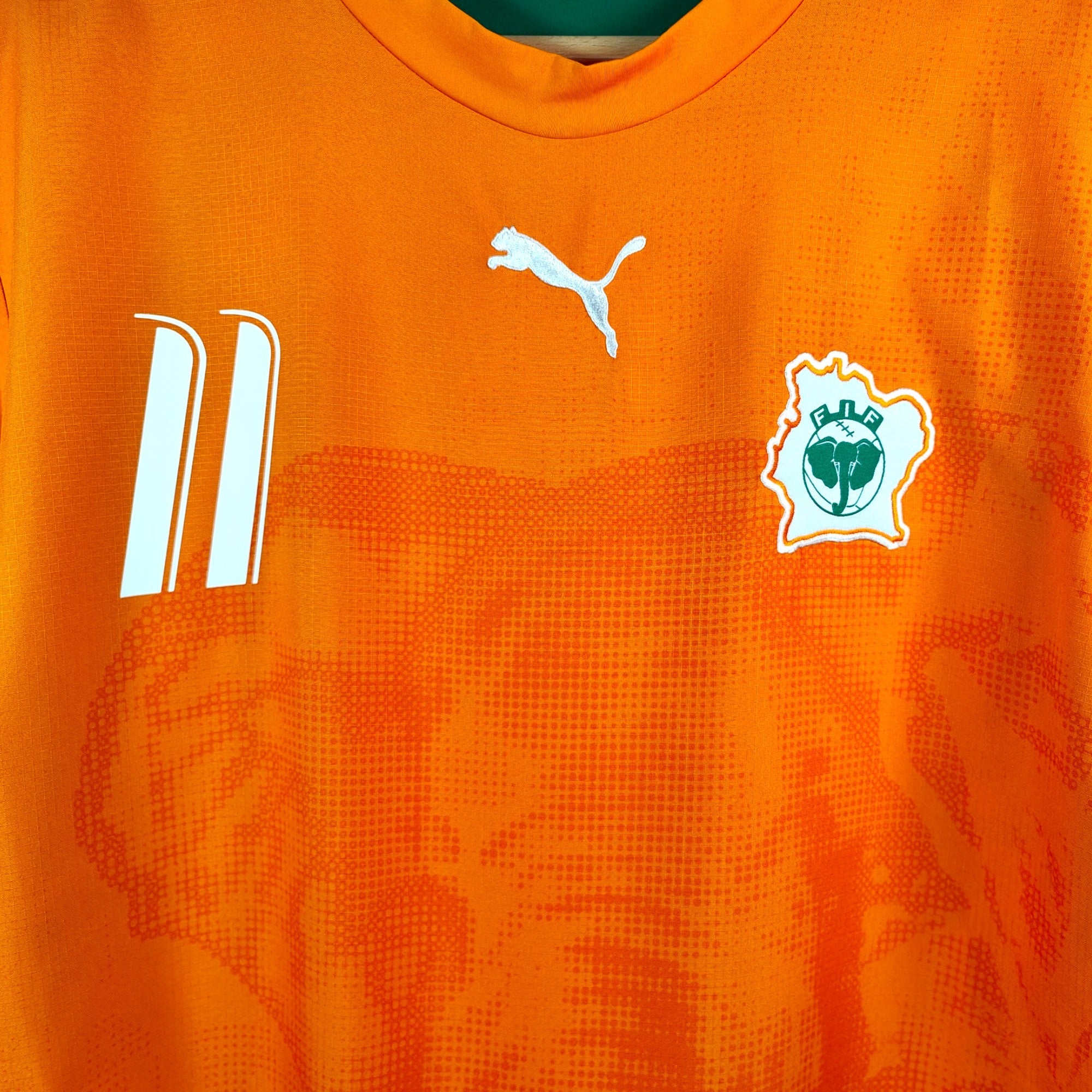2006 - 07 Ivory Coast Home Shirt Drogba 11 (L) - Eternal Pitch
