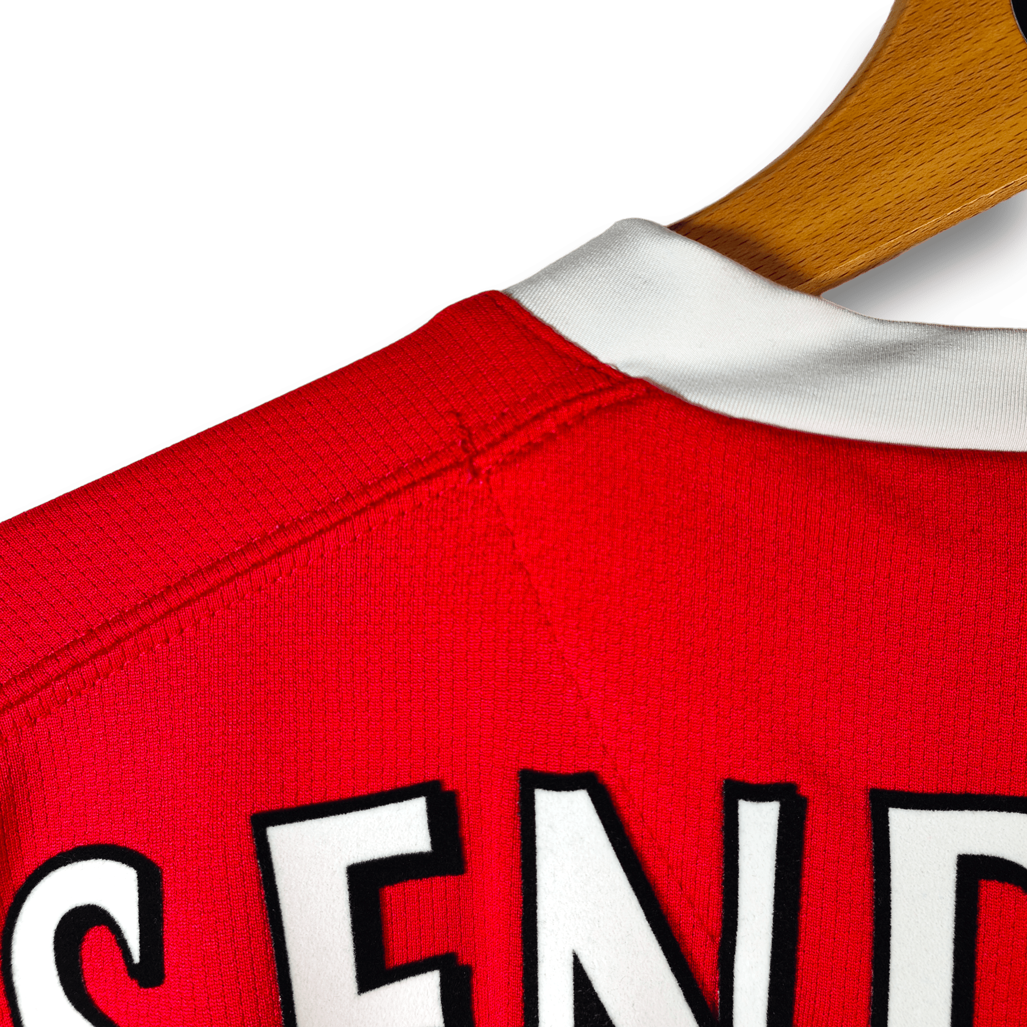 2006 - 08 Arsenal Home Shirt Senderos 6 (L) - Eternal Pitch