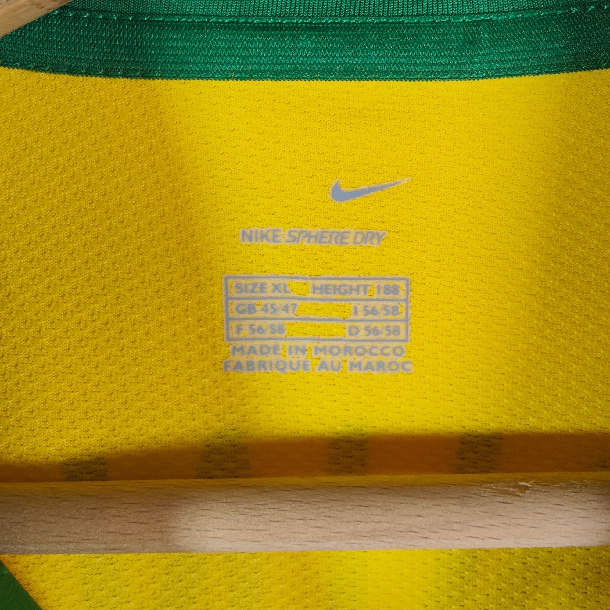 2006 - 08 Brazil Home Shirt Juninho 19 - 9/10 - (XL) - Eternal Pitch