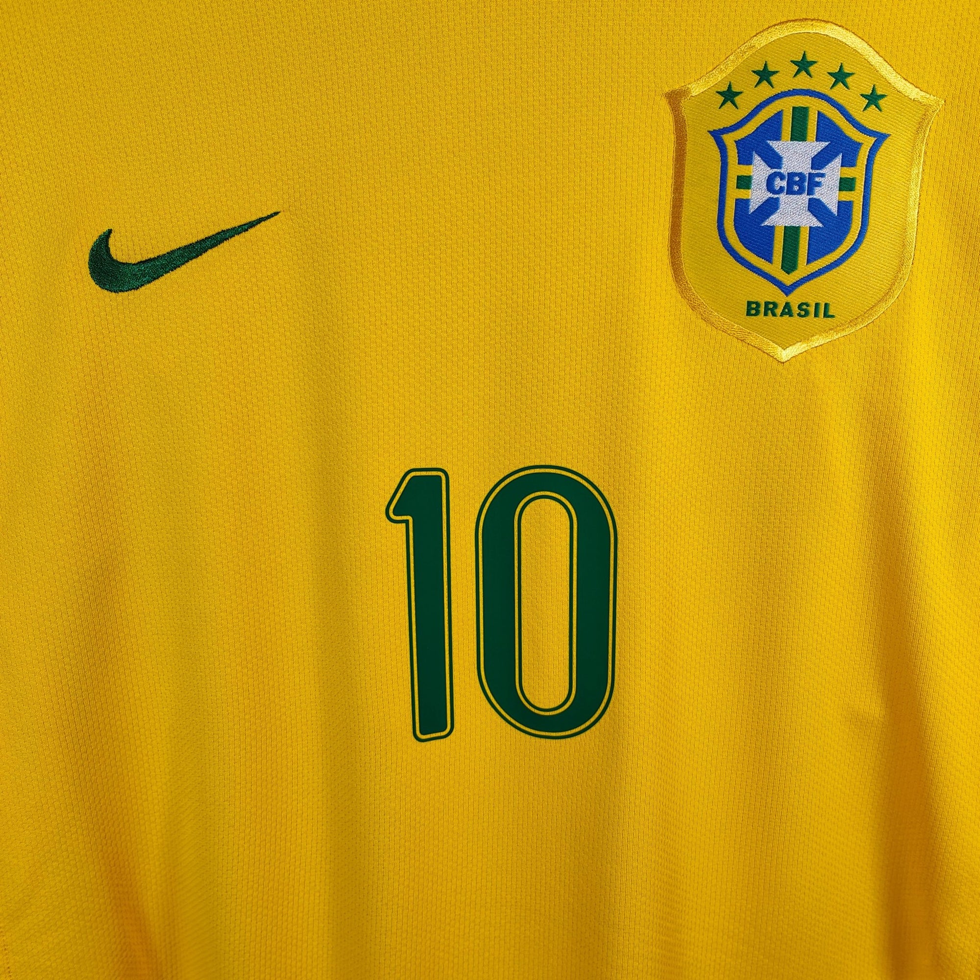 2006 - 08 Brazil Home Shirt Ronaldinho 10 - 9/10 - (M) - Eternal Pitch