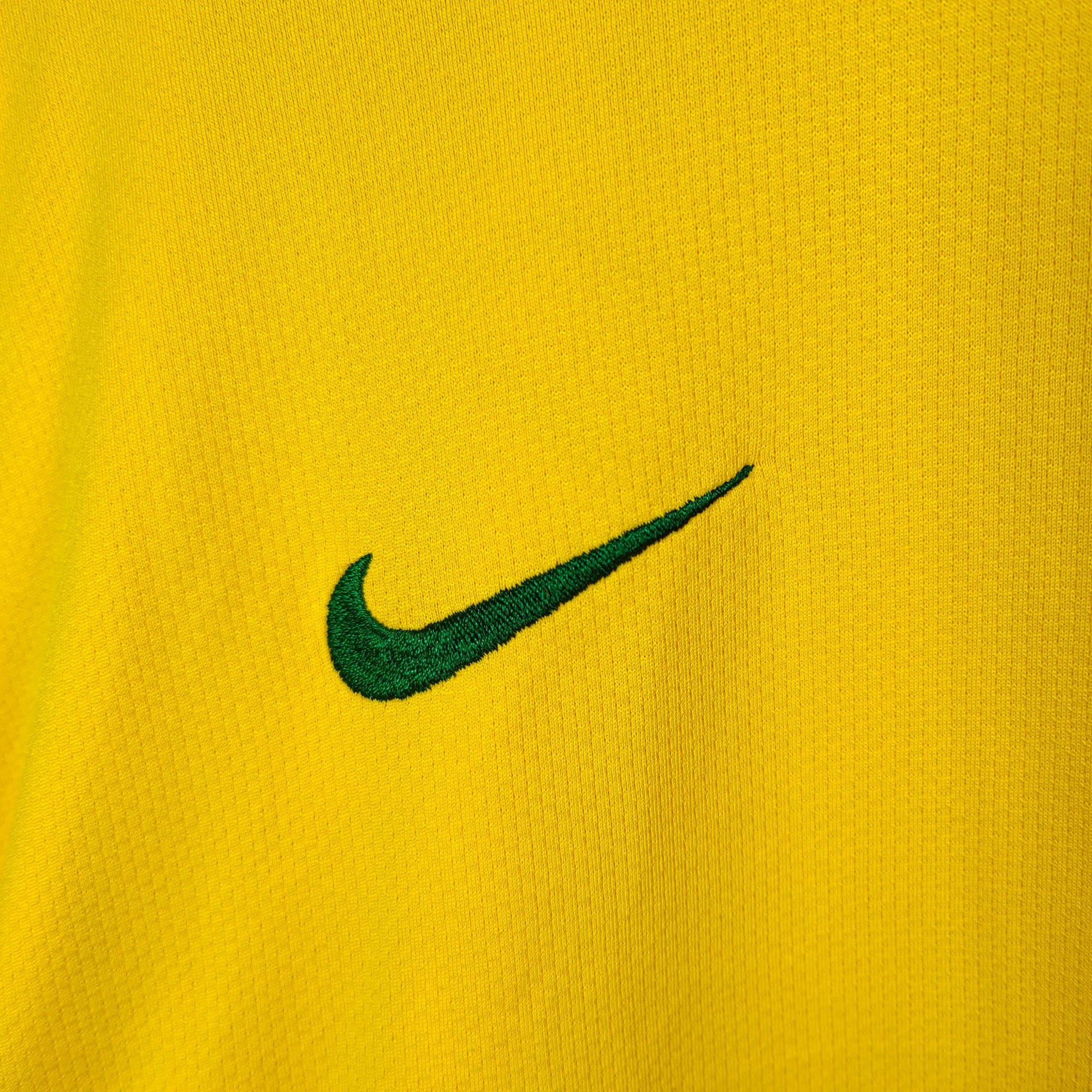 2006 - 08 Brazil Home Shirt Ronaldinho 10 - 9.5/10 - (XXL) - Eternal Pitch