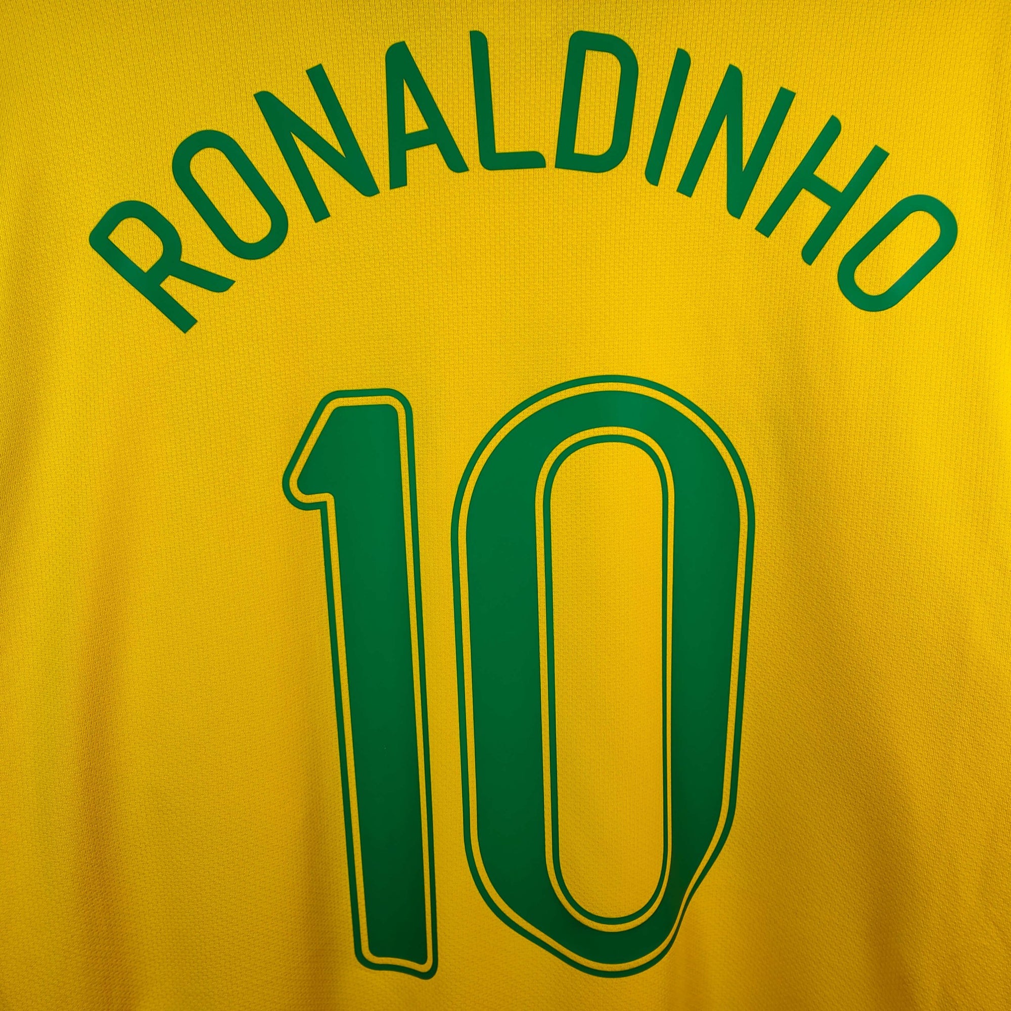 2006 - 08 Brazil Home Shirt Ronaldinho 10 - 9.5/10 - (XXL) - Eternal Pitch