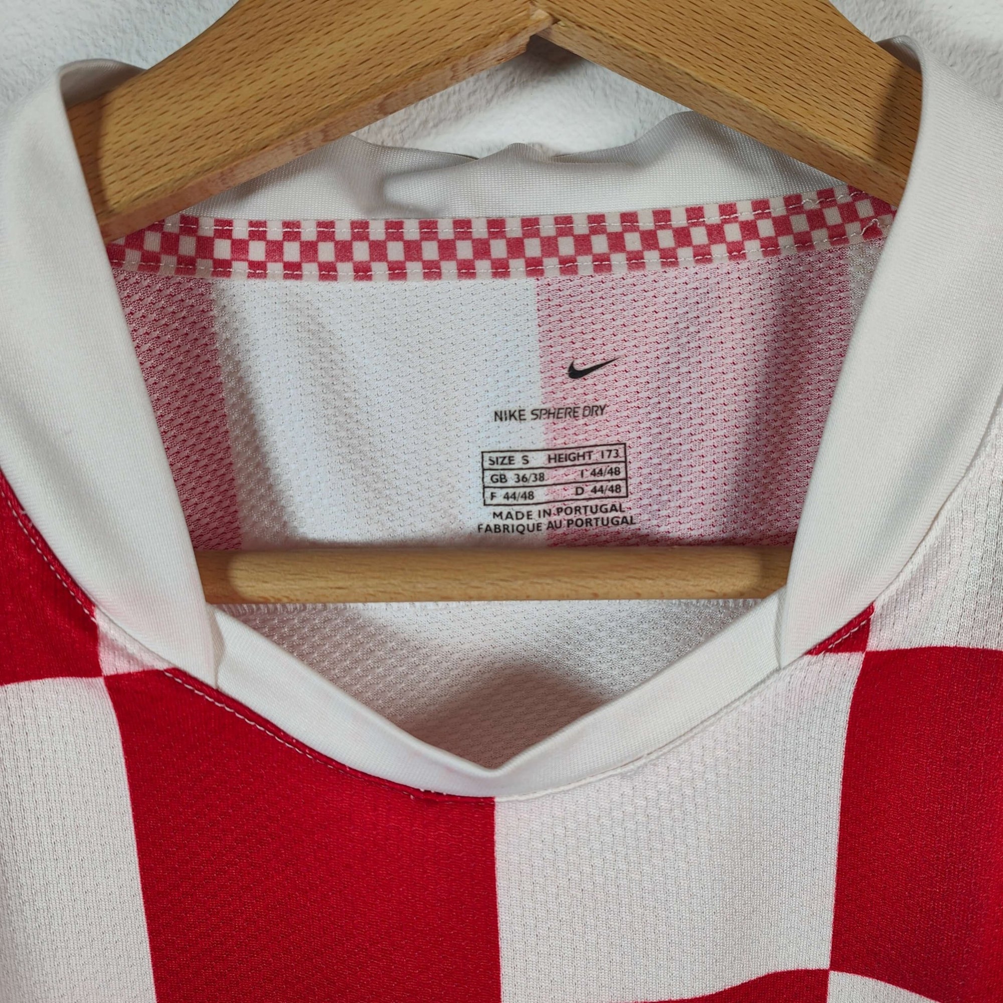 2006 - 08 Croatia Home Shirt Modric 14 - 7.5/10 - (S) - Eternal Pitch