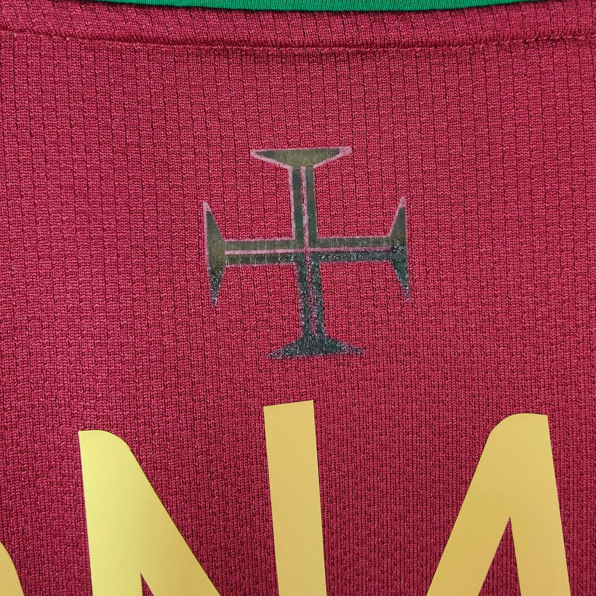 2006 - 08 Portugal Home Shirt Ronaldo 17 - 8.5/10 - (XL) - Eternal Pitch