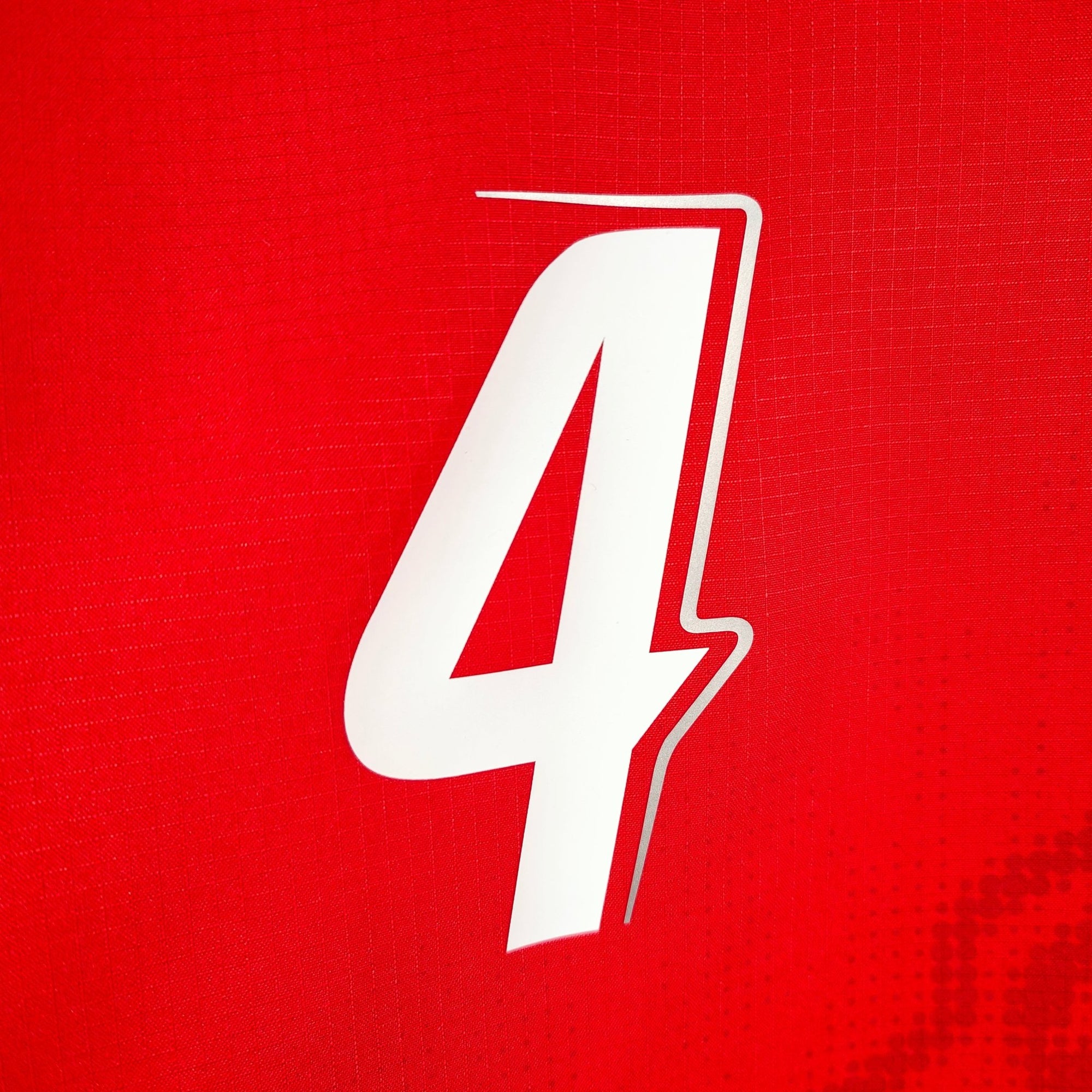 2006 - 08 Switzerland Home Shirt Senderos 4 - 9/10 - (L) - Eternal Pitch