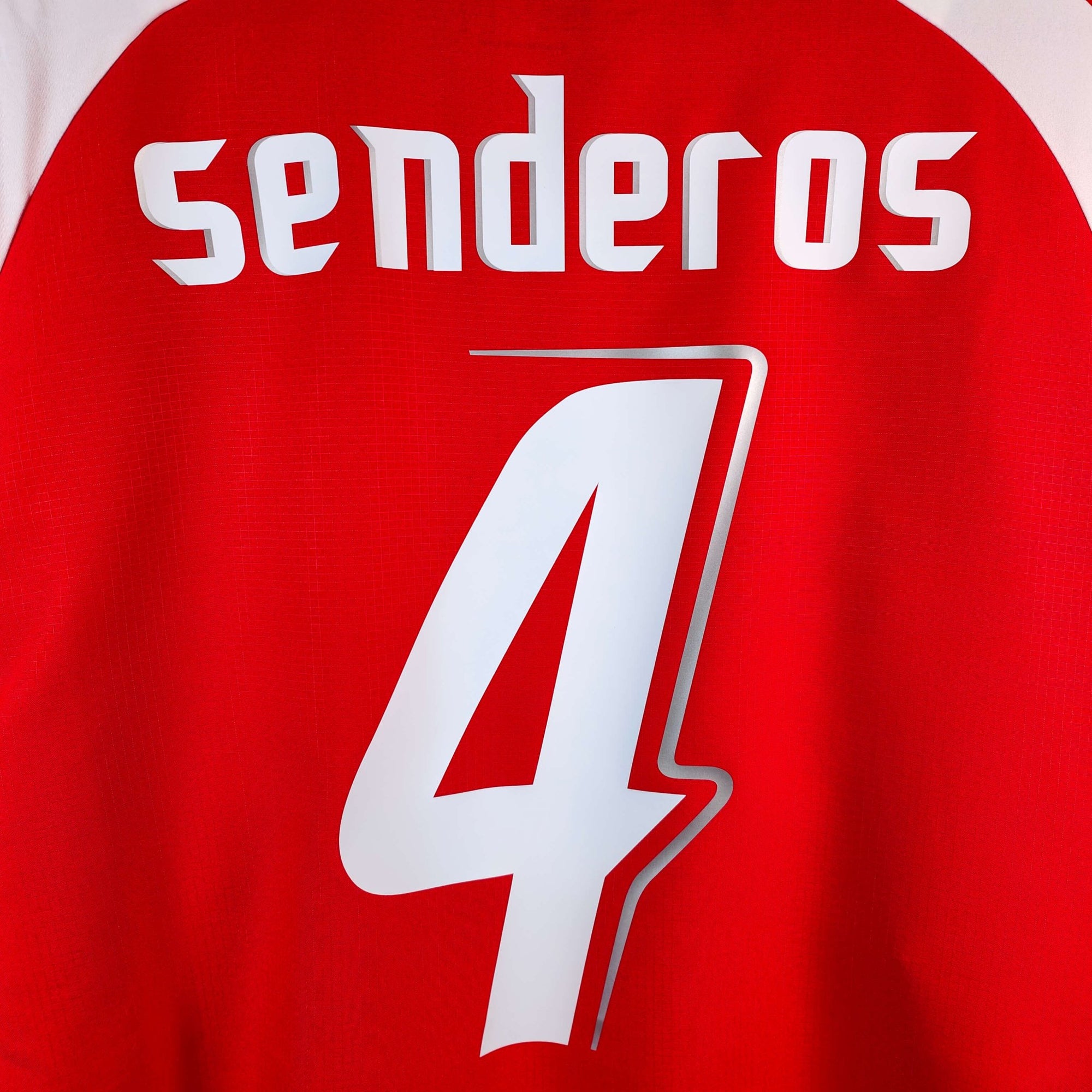 2006 - 08 Switzerland Home Shirt Senderos 4 - 9.5/10 - (XL) - Eternal Pitch