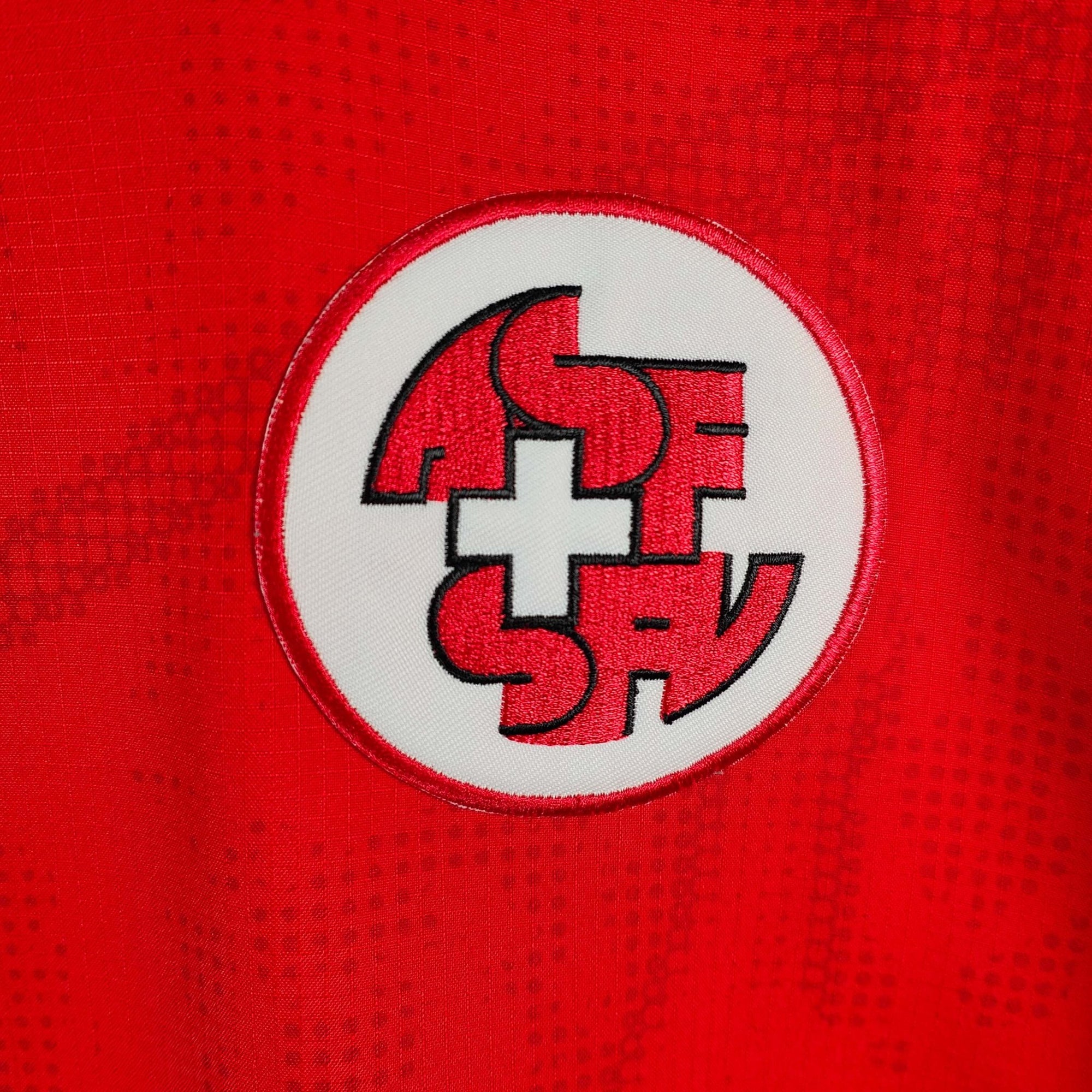 2006 - 08 Switzerland Home Shirt Yakin 22 - 9/10 - (L) - Eternal Pitch