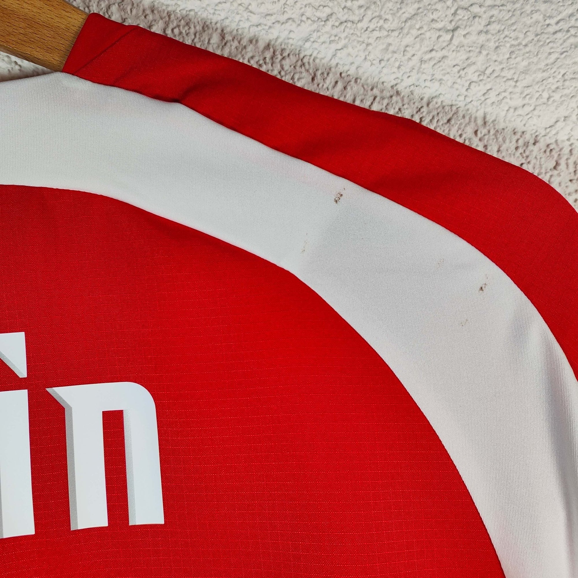 2006 - 08 Switzerland Home Shirt Yakin 22 - 9/10 - (L) - Eternal Pitch