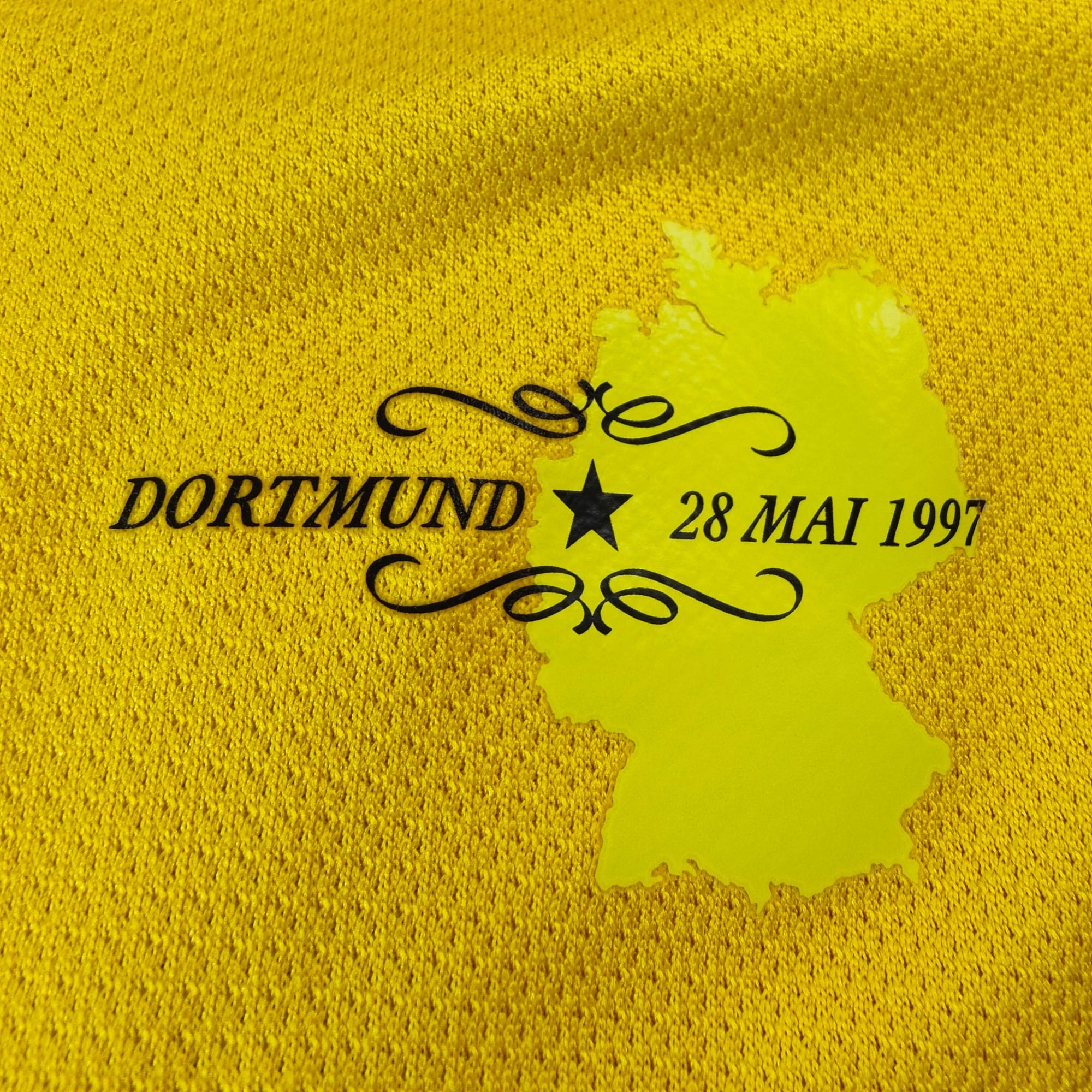 2007 - 08 Borussia Dortmund Home Shirt Frei 13 - 9.5/10 - (S) - Eternal Pitch