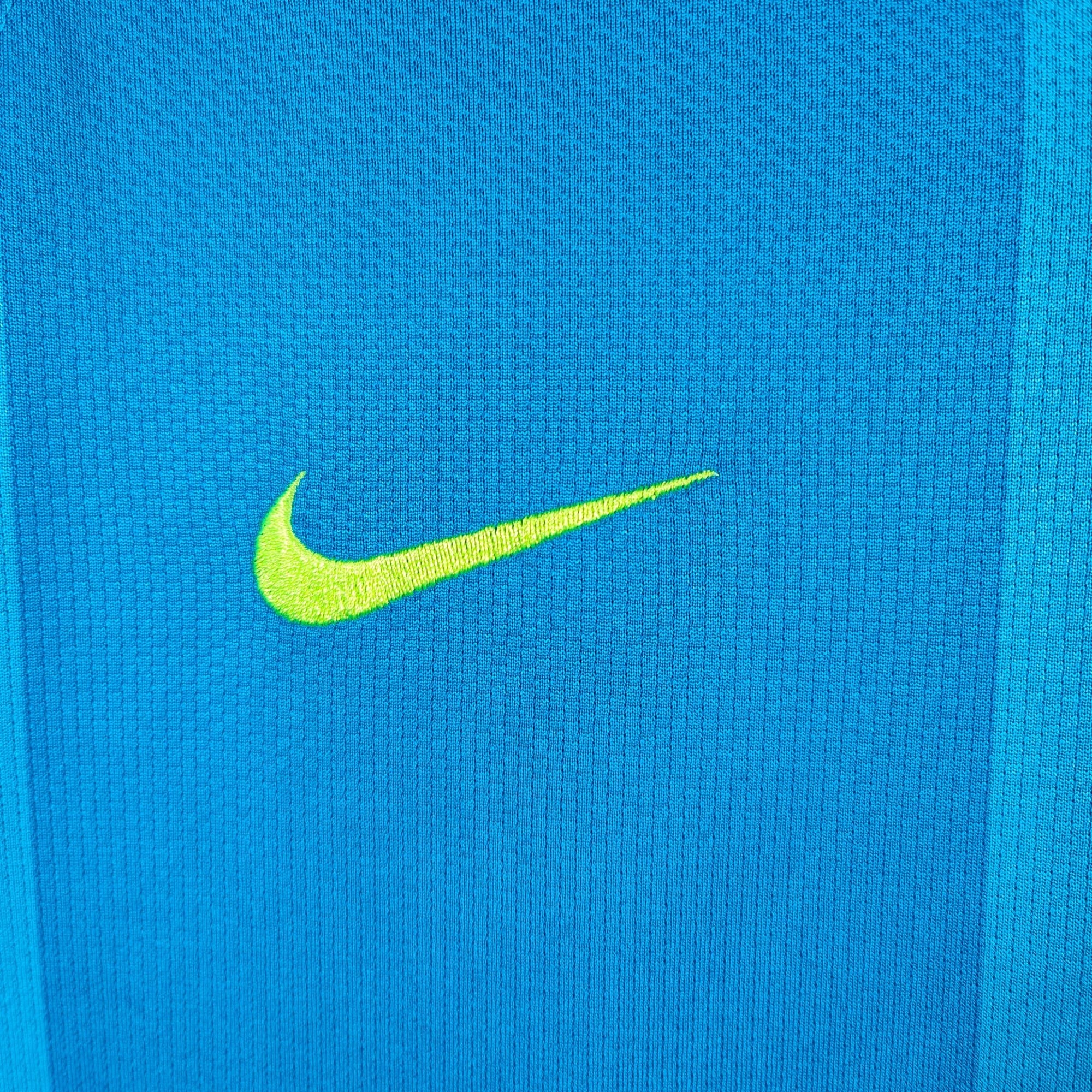 2007 - 08 FC Barcelona Away Shirt Messi 19 - 9/10 - (M) - Eternal Pitch