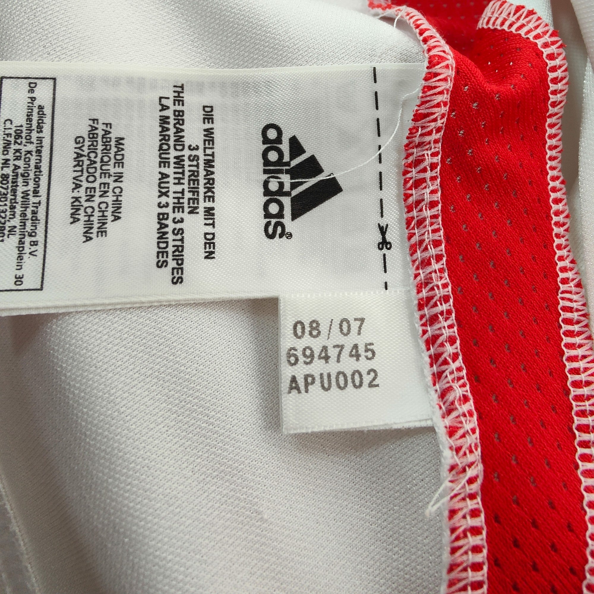 2007 - 08 Liverpool Away Shirt Torres 9 (L) - Eternal Pitch