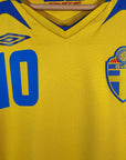 2007 - 09 Sweden Home Shirt Ibrahimovic 10 - 9/10 - (M) - Eternal Pitch