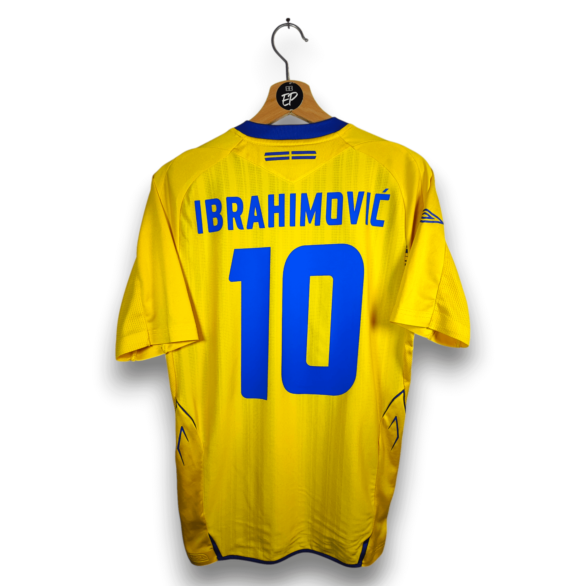 2007 - 09 Sweden Home Shirt Ibrahimovic 10 - 9.5/10 - (S) - Eternal Pitch
