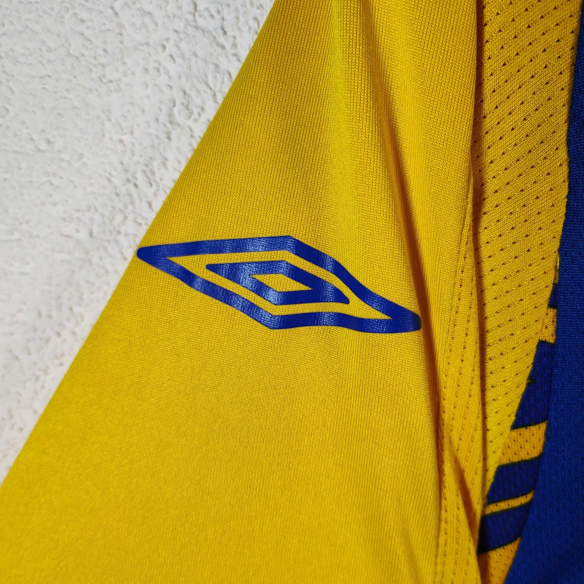 2007 - 09 Sweden Home Shirt Ibrahimovic 10 - 9.5/10 - (S) - Eternal Pitch