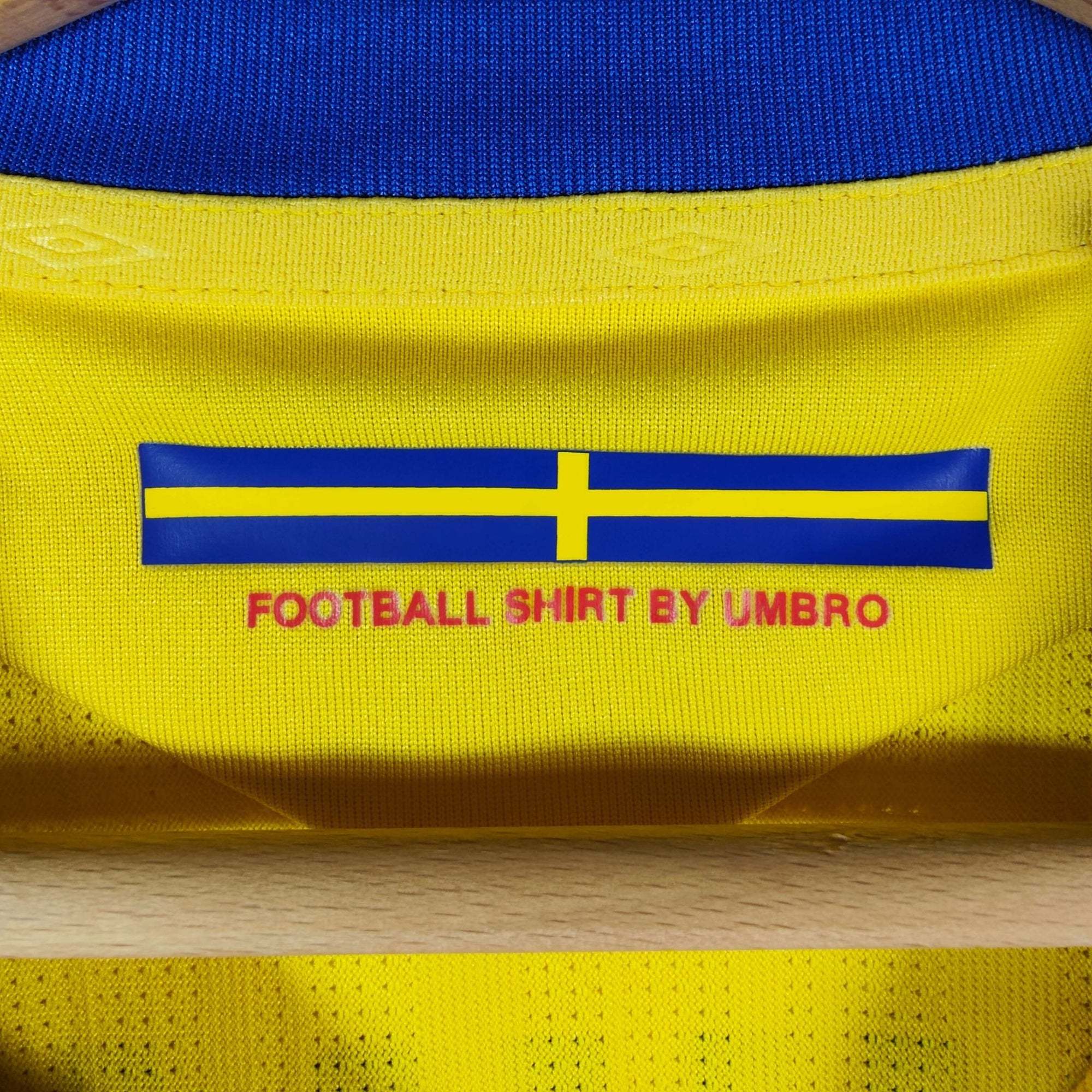 2007 - 09 Sweden Home Shirt Ibrahimovic 10 - 9.5/10 - (S) - Eternal Pitch
