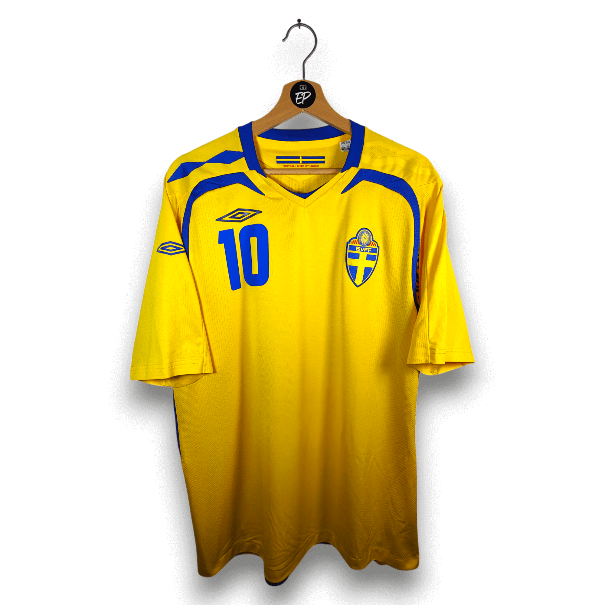 2007 - 09 Sweden Home Shirt Ibrahimovic 10 - 9.5/10 - (XL) - Eternal Pitch