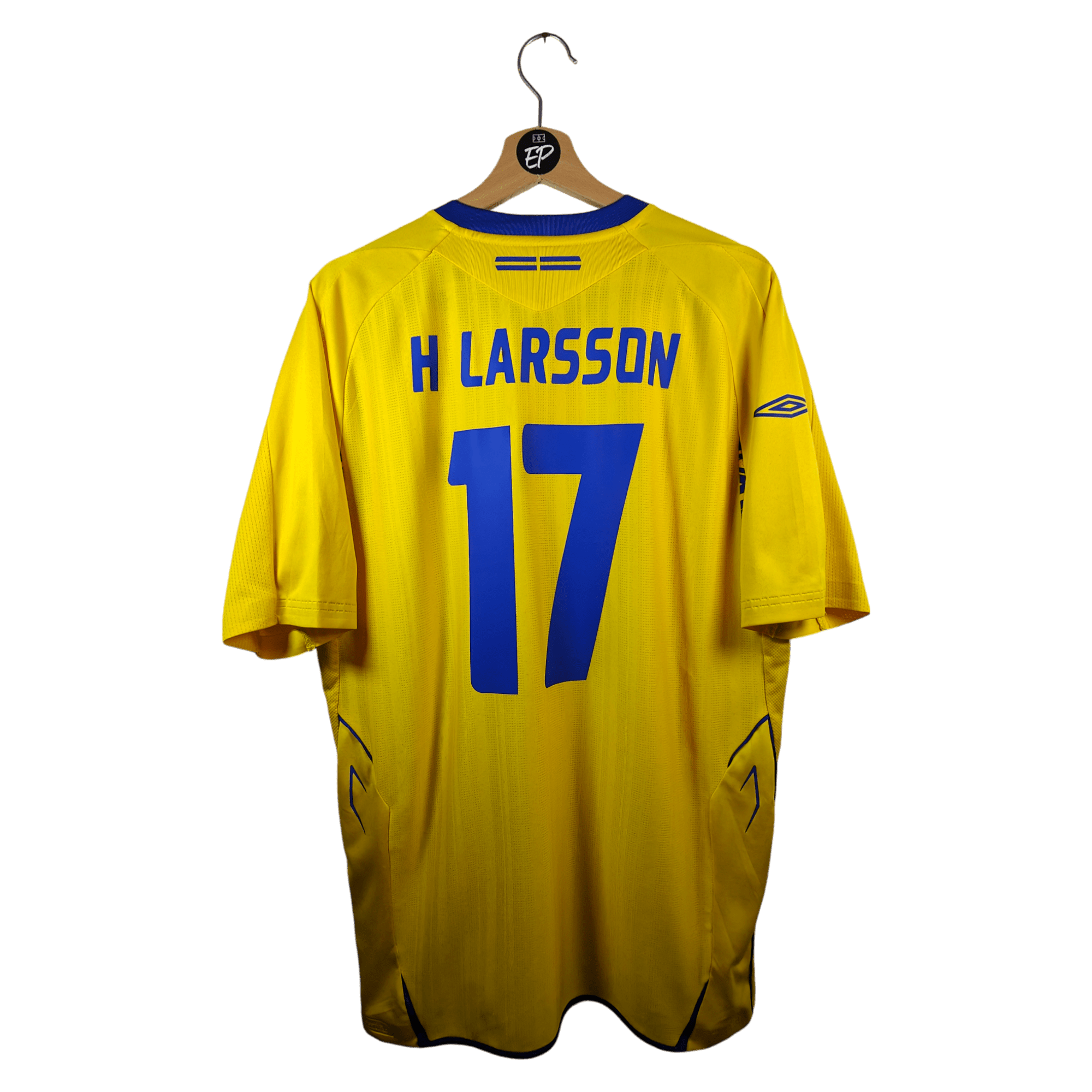 2007 - 09 Sweden Home Shirt Larsson 17 (L) - Eternal Pitch