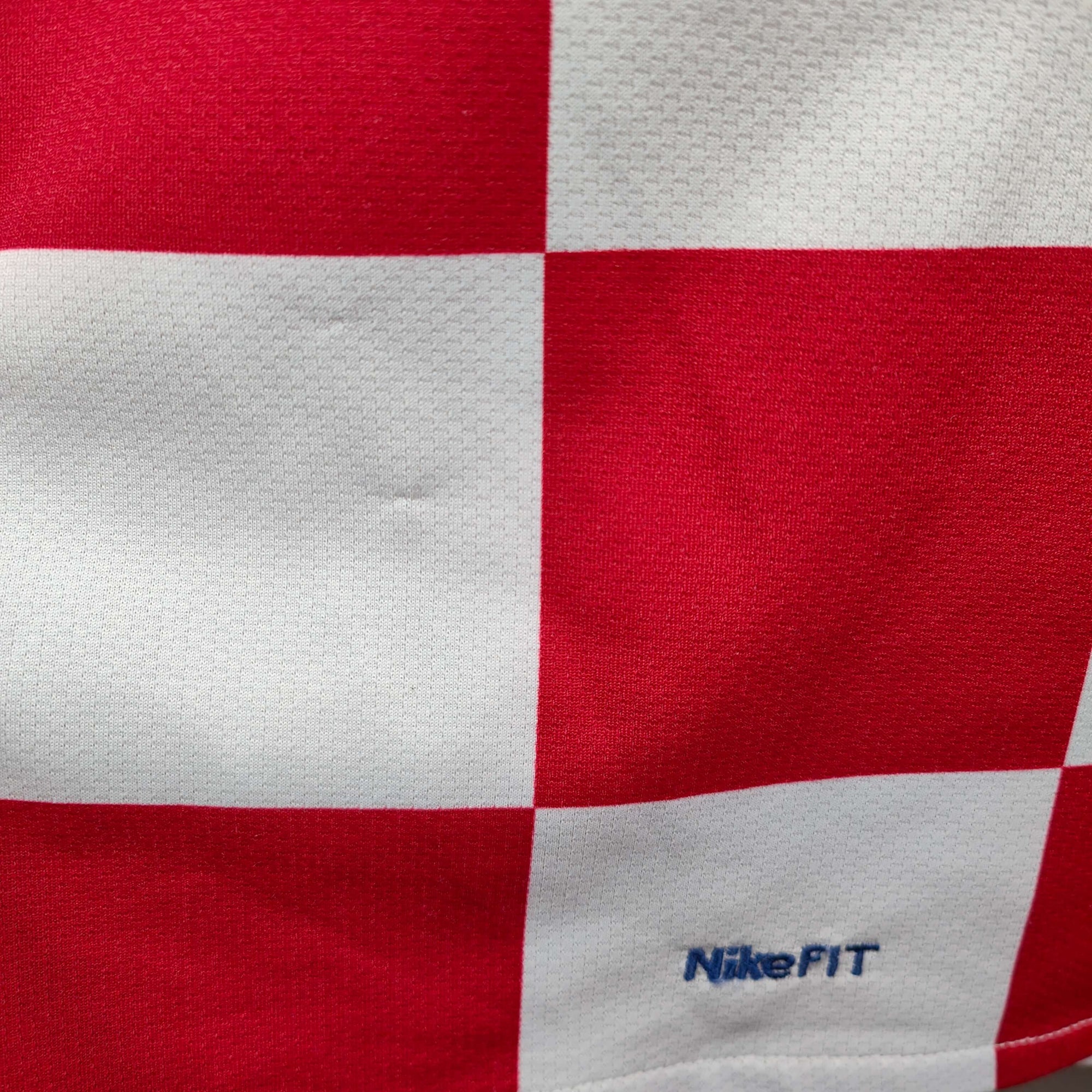 2008 - 09 Croatia Home Shirt Modrić 14 - 8/10 - (M) - Eternal Pitch