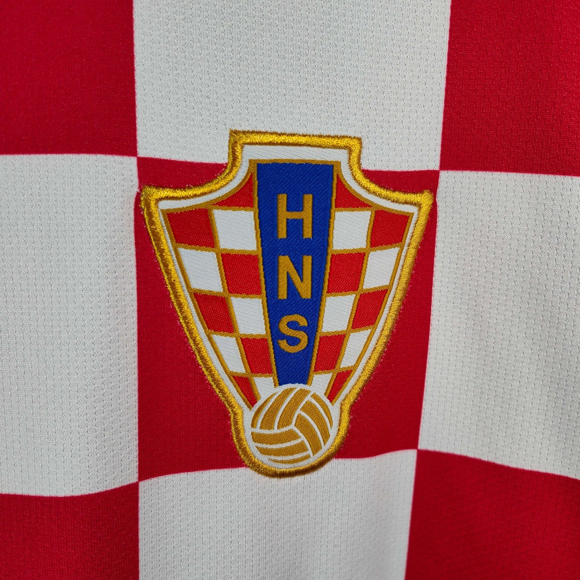 2008 - 09 Croatia Home Shirt Modrić 14 - 8/10 - (M) - Eternal Pitch