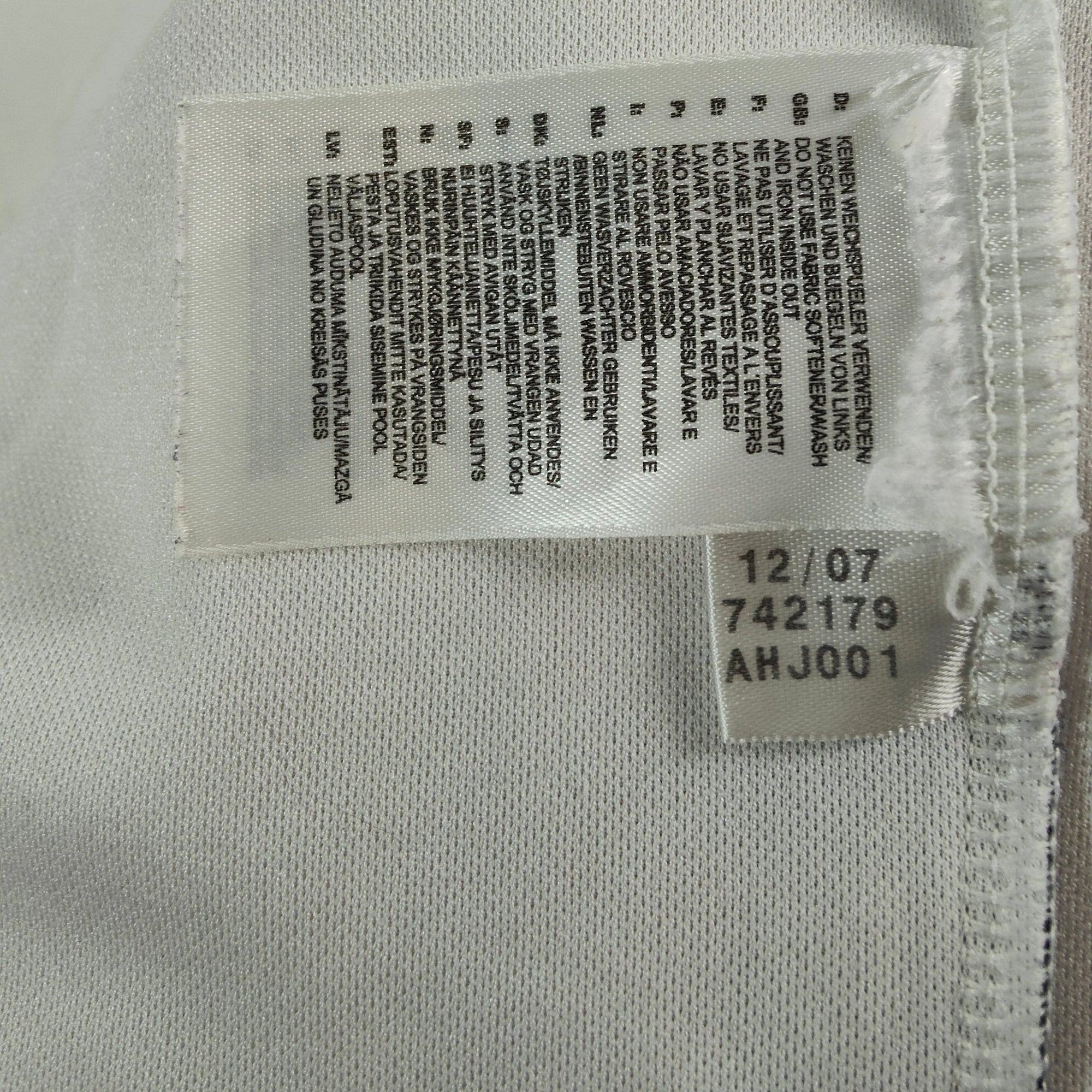 2008 - 09 Lausanne Sport Home Shirt - 8.5/10 - (S) - Eternal Pitch