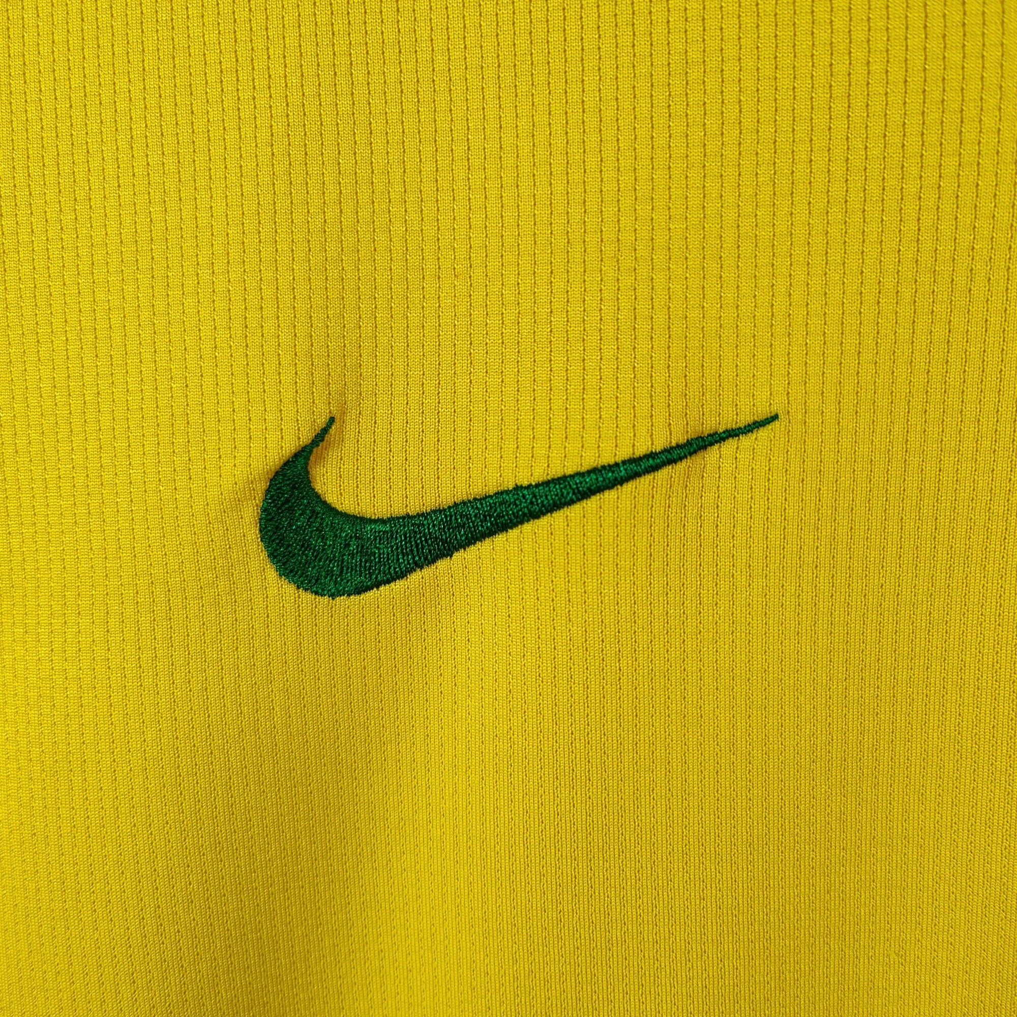 2008 - 10 Brazil Home Shirt Adriano 9 - 8/10 - (L) - Eternal Pitch