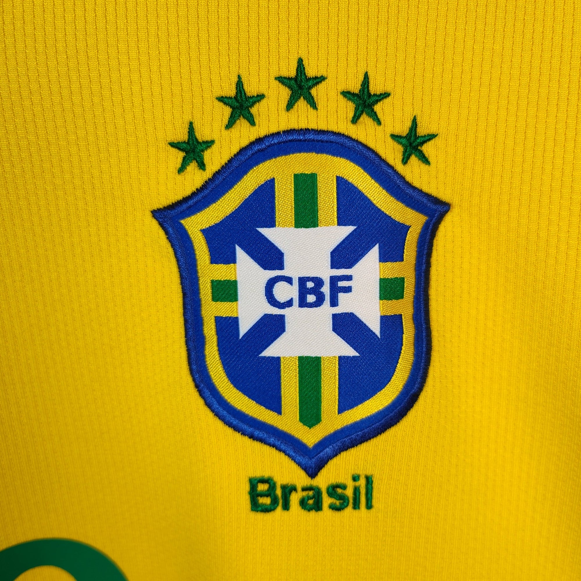 2008 - 10 Brazil Home Shirt Ronaldinho 10 - 9.5/10 - (L) - Eternal Pitch