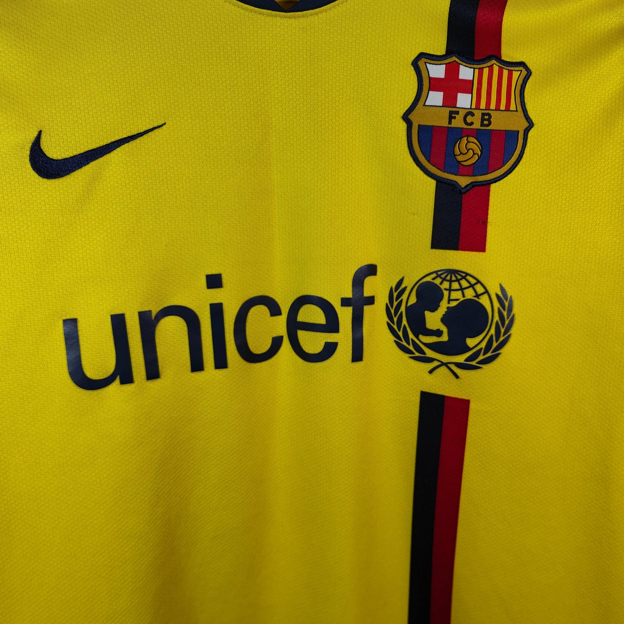 2008 - 10 FC Barcelona Away Shirt Ibrahimovic 9 - 8/10 - (M) - Eternal Pitch