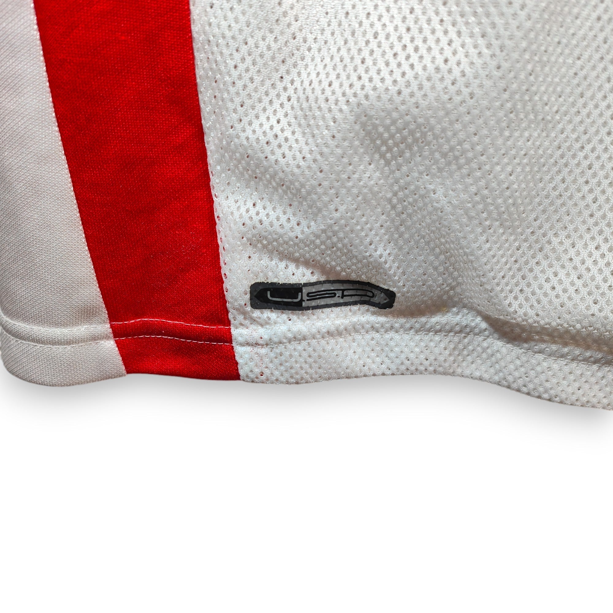 2008 - 10 Switzerland Away Shirt Senderos 4 (L) - Eternal Pitch