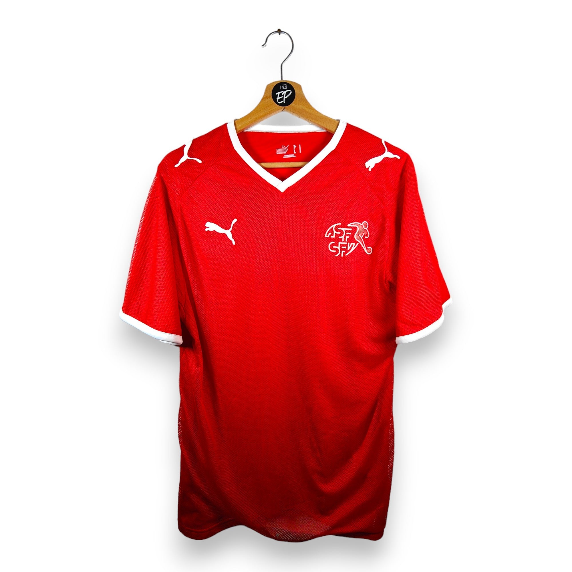 2008 - 10 Switzerland Home Shirt (M) - Eternal Pitch