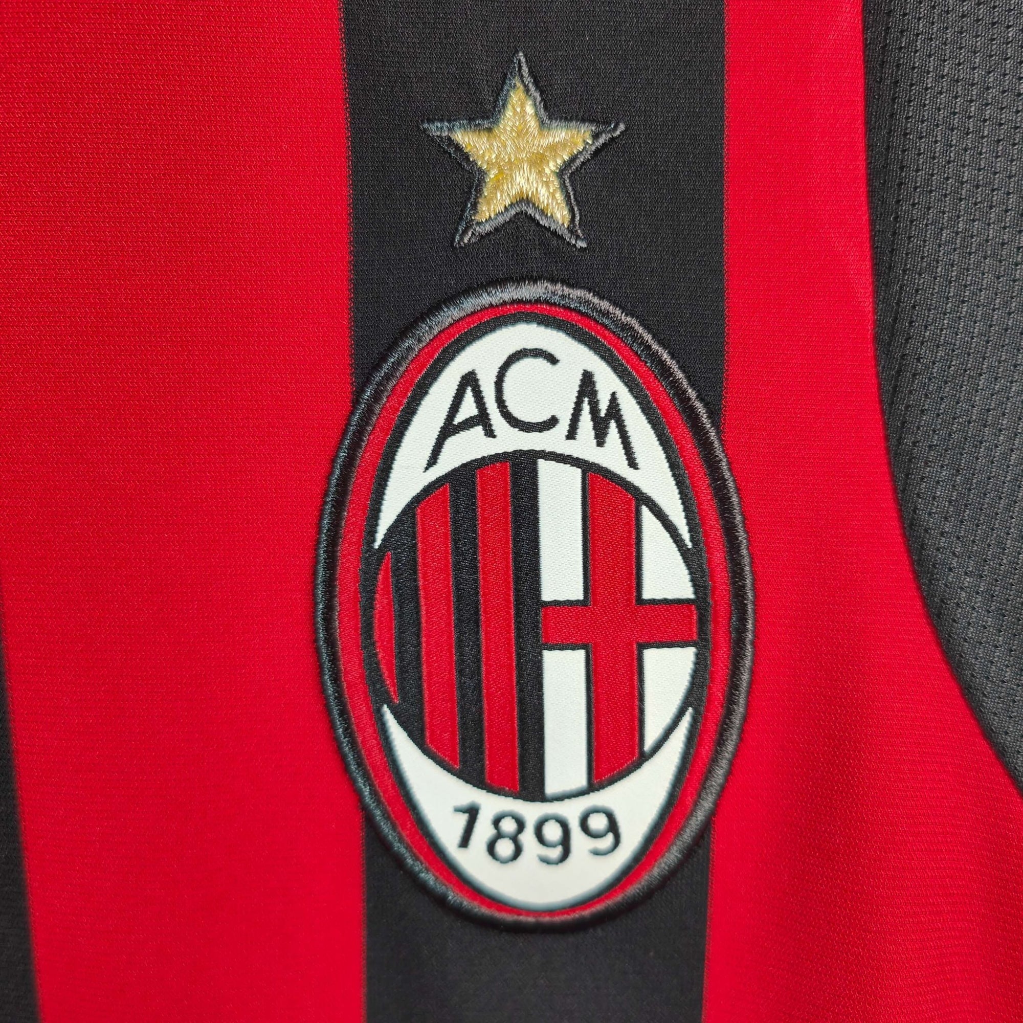 2009 - 10 AC Milan Home Shirt Ronaldinho 80 - 8.5/10 - (S) - Eternal Pitch