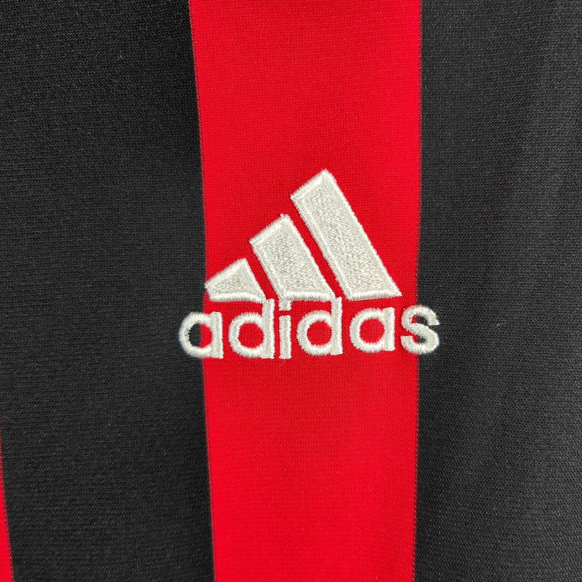 2009 - 10 AC Milan Home Shirt Ronaldinho 80 - 8.5/10 - (S) - Eternal Pitch