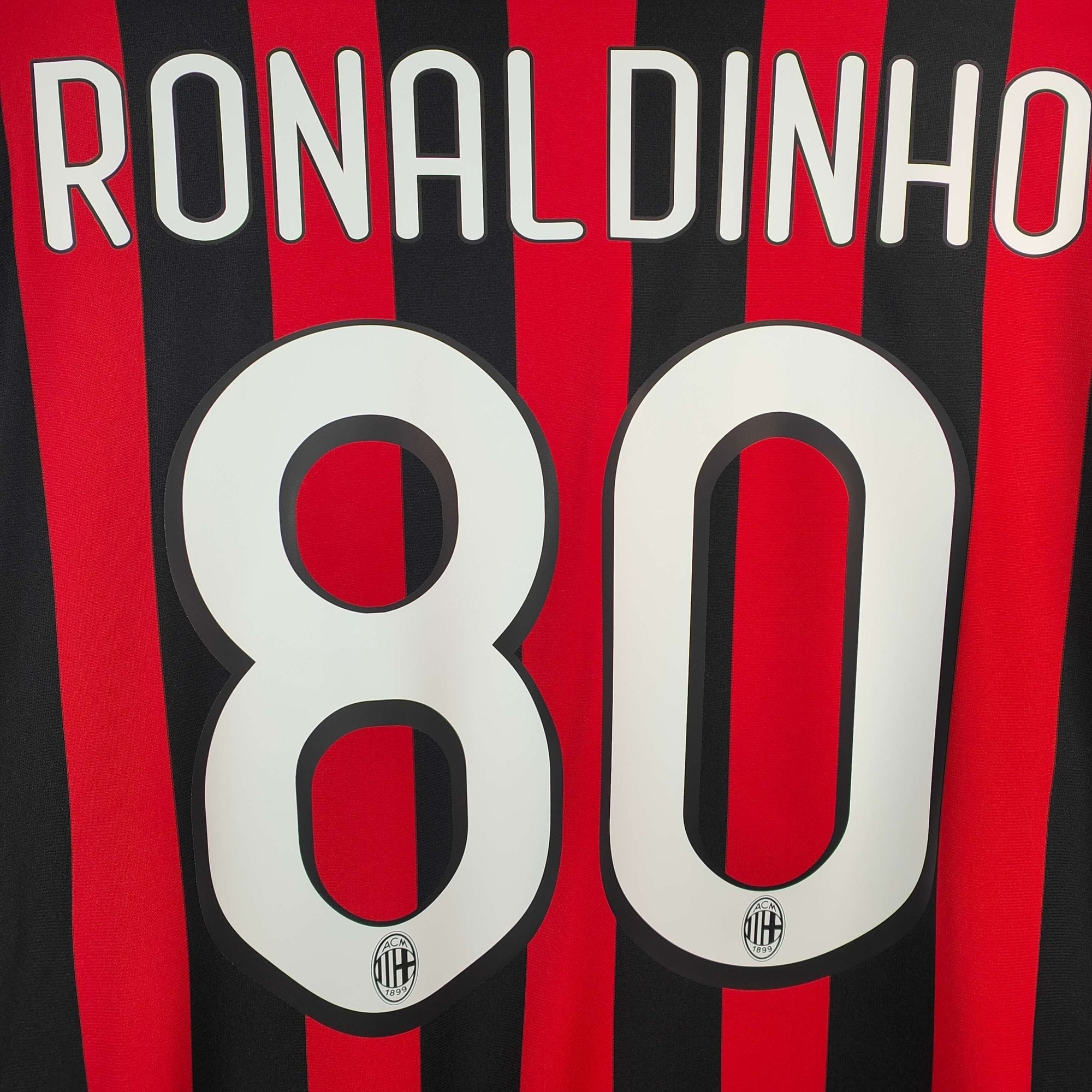 2009 - 10 AC Milan Home Shirt Ronaldinho 80 - 9.5/10 - (L) - Eternal Pitch