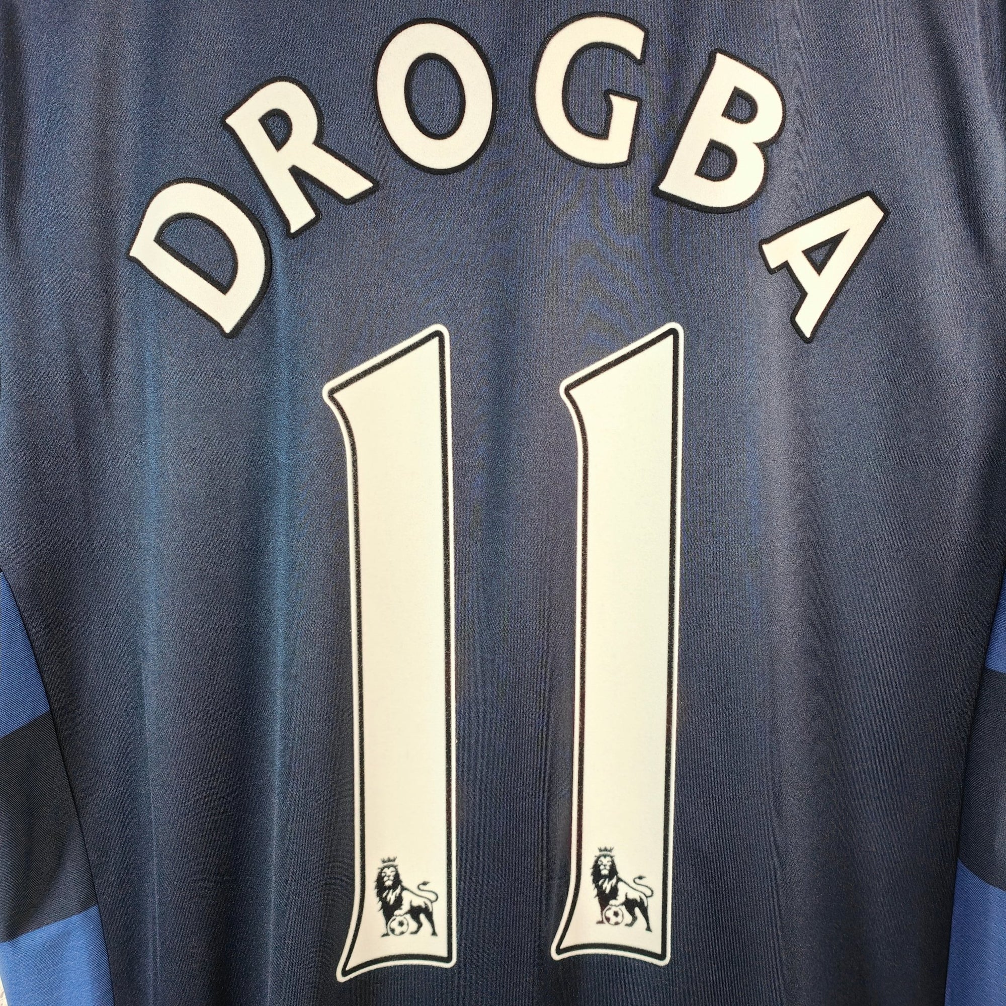 2009 - 10 Chelsea Away Shirt Drogba 11 - 9/10 - (M) - Eternal Pitch