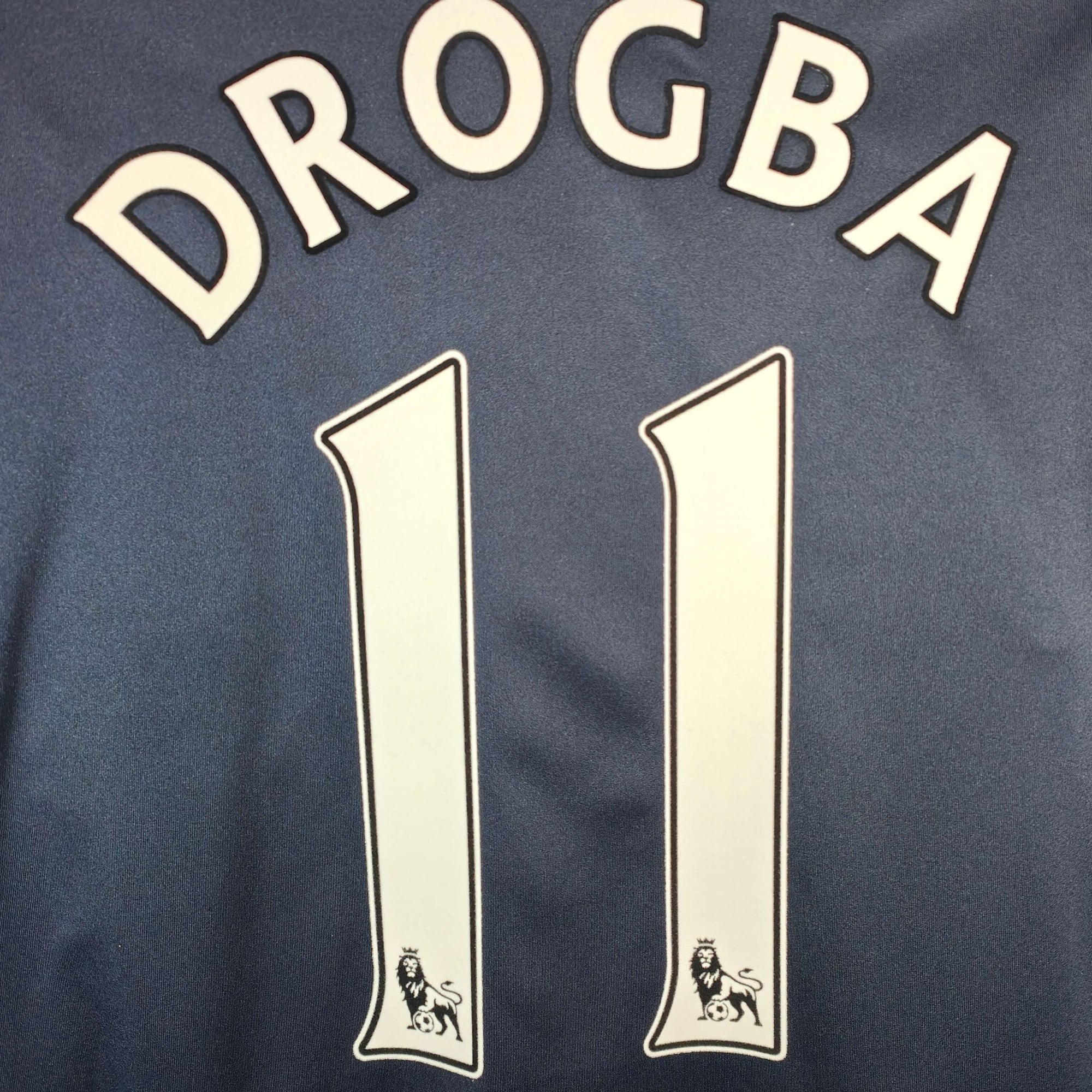 2009 - 10 Chelsea Away Shirt Drogba 11 - 9.5/10 - (M) - Eternal Pitch