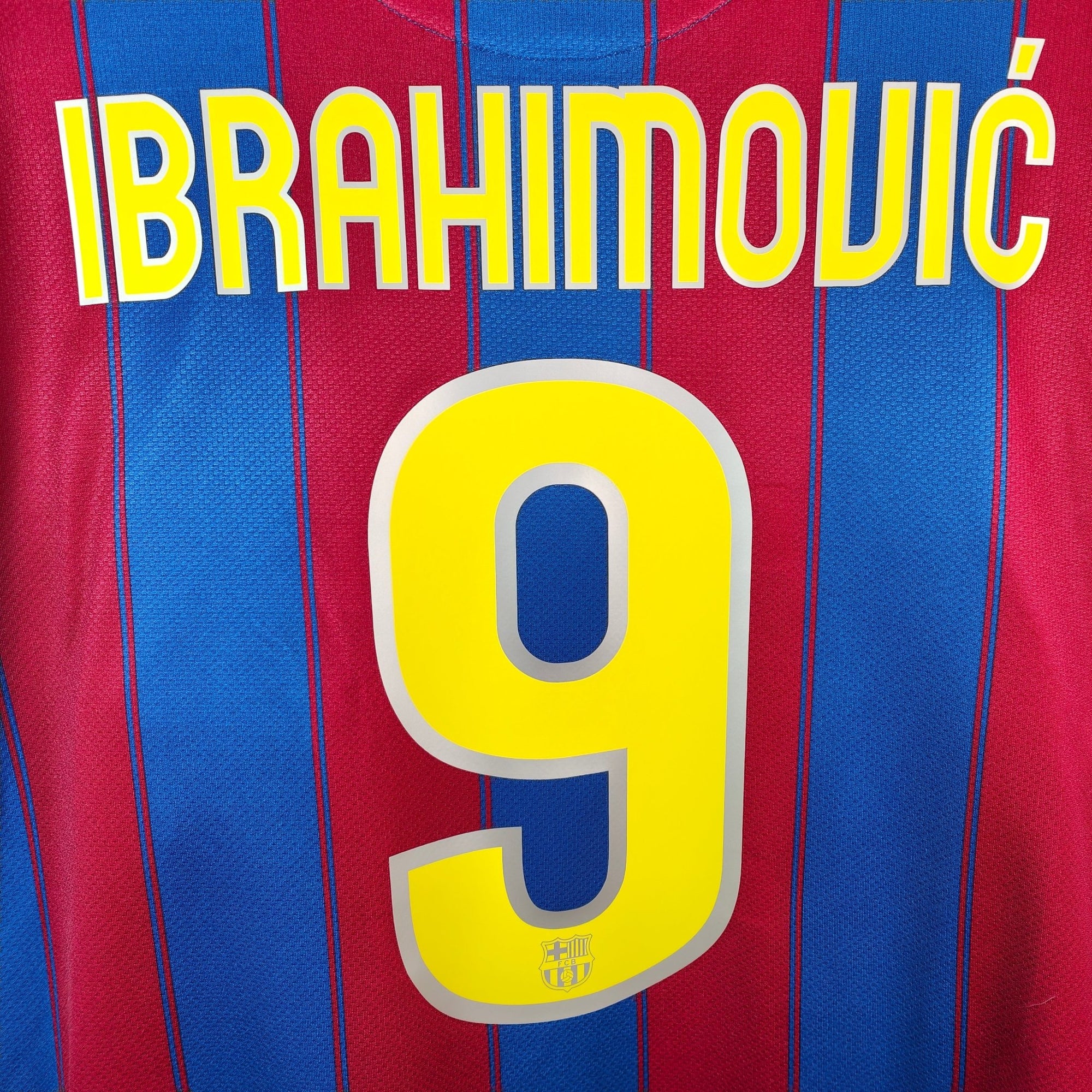 2009 - 10 FC Barcelona Home Shirt Ibrahimovic 9 - 8.5/10 - (XL) - Eternal Pitch