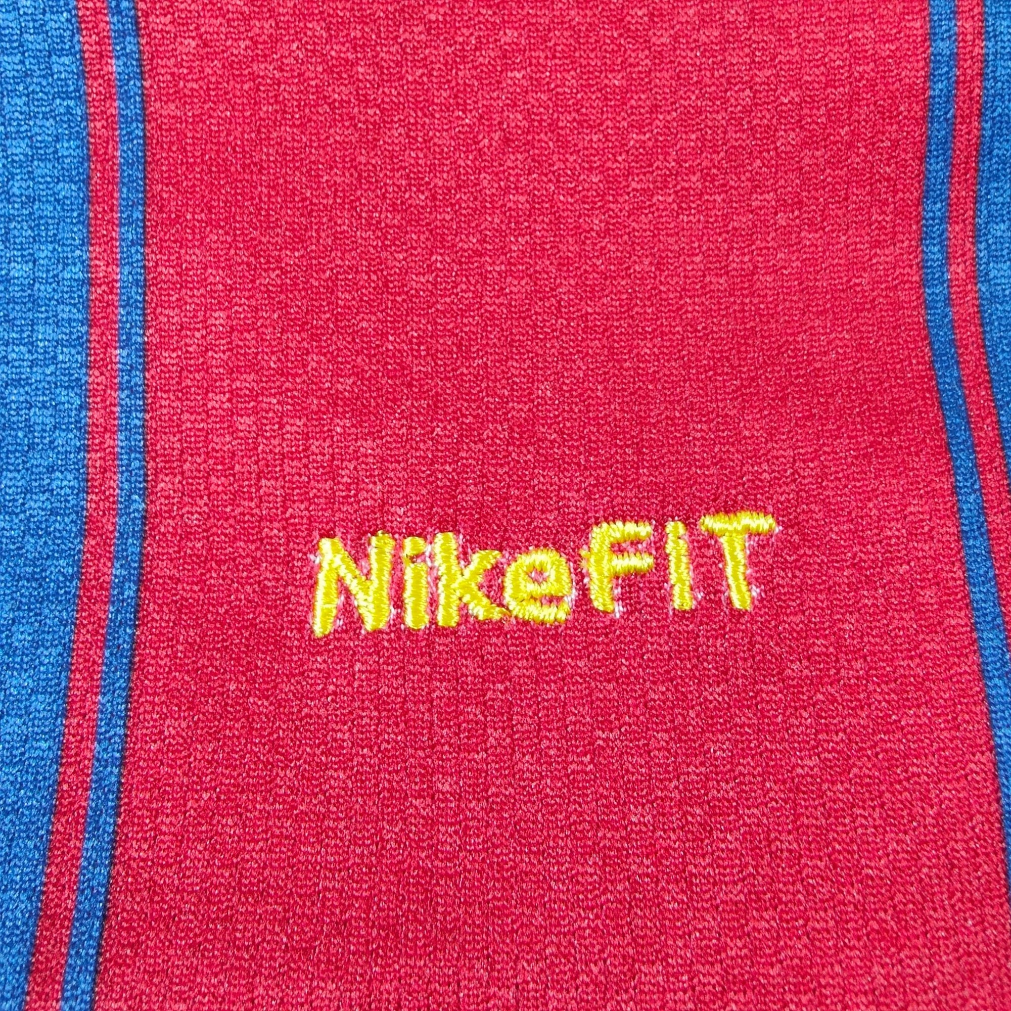 2009 - 10 FC Barcelona Home Shirt Xavi 6 - 9.5/10 - (M) - Eternal Pitch