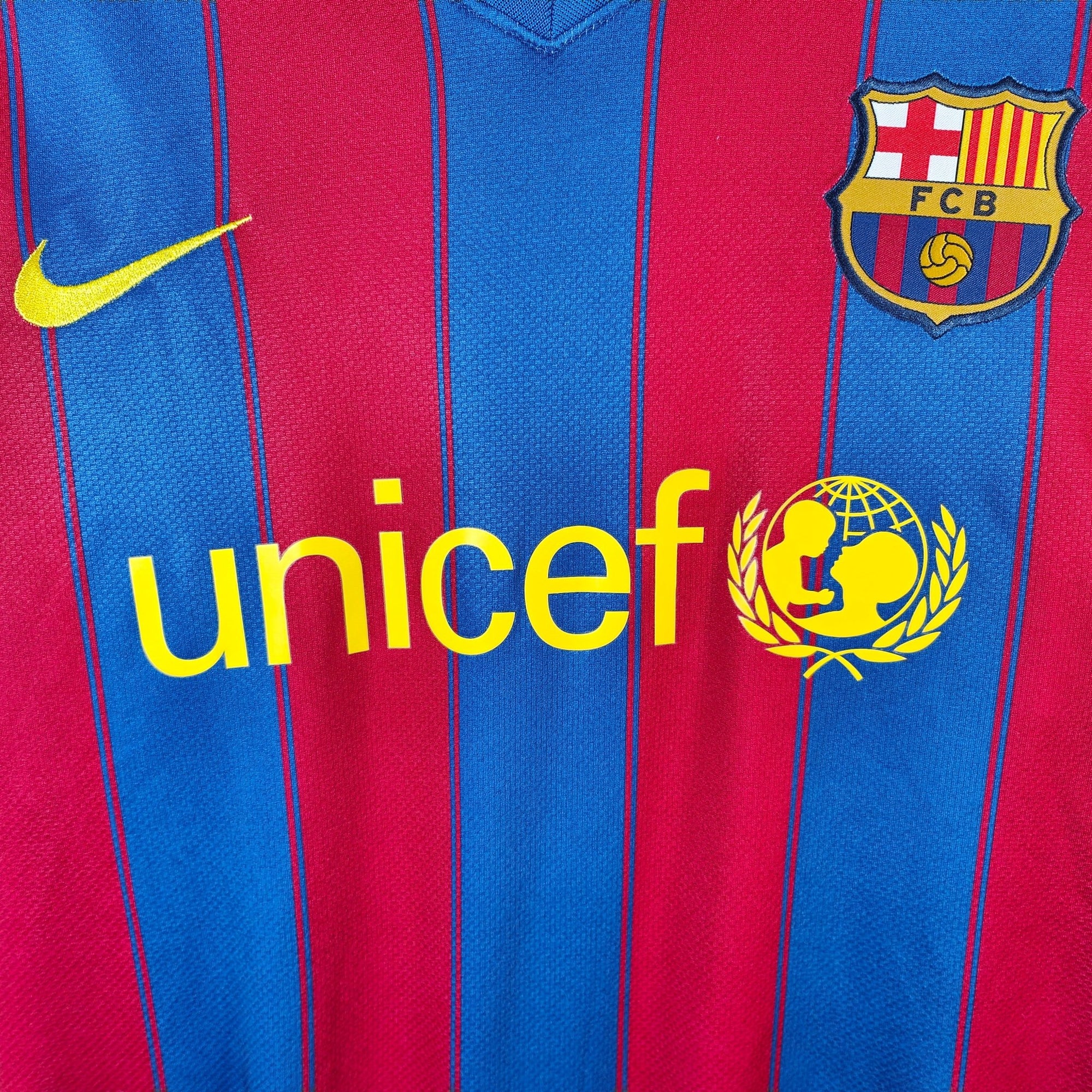 2009 - 10 FC Barcelona Home Shirt Xavi 6 - 9.5/10 - (M) - Eternal Pitch