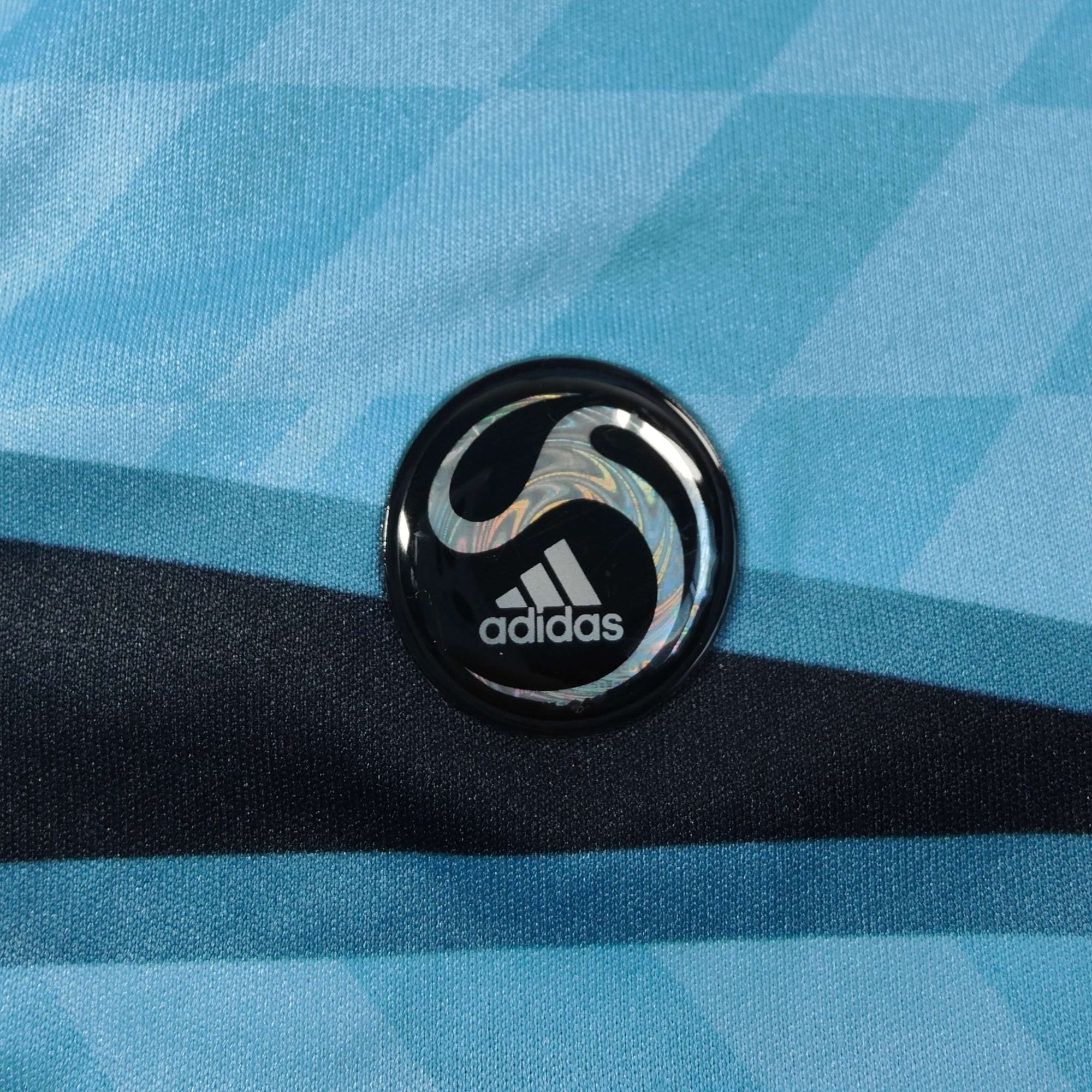 2009 - 10 Olympique Marseille Away Shirt Niang 11 - 9.5/10 - (M) - Eternal Pitch