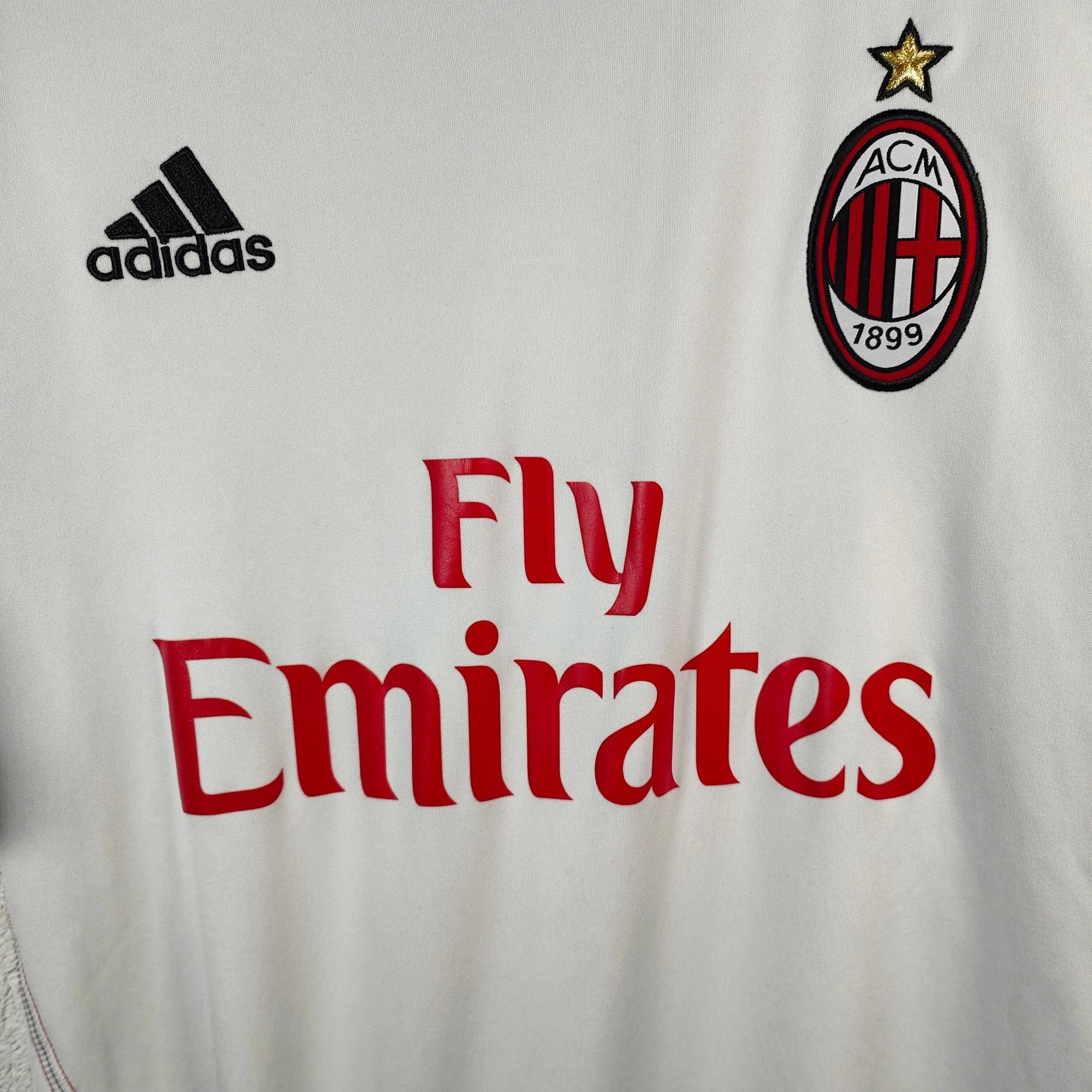 2010 - 11 AC Milan Away Shirt (L) - Eternal Pitch