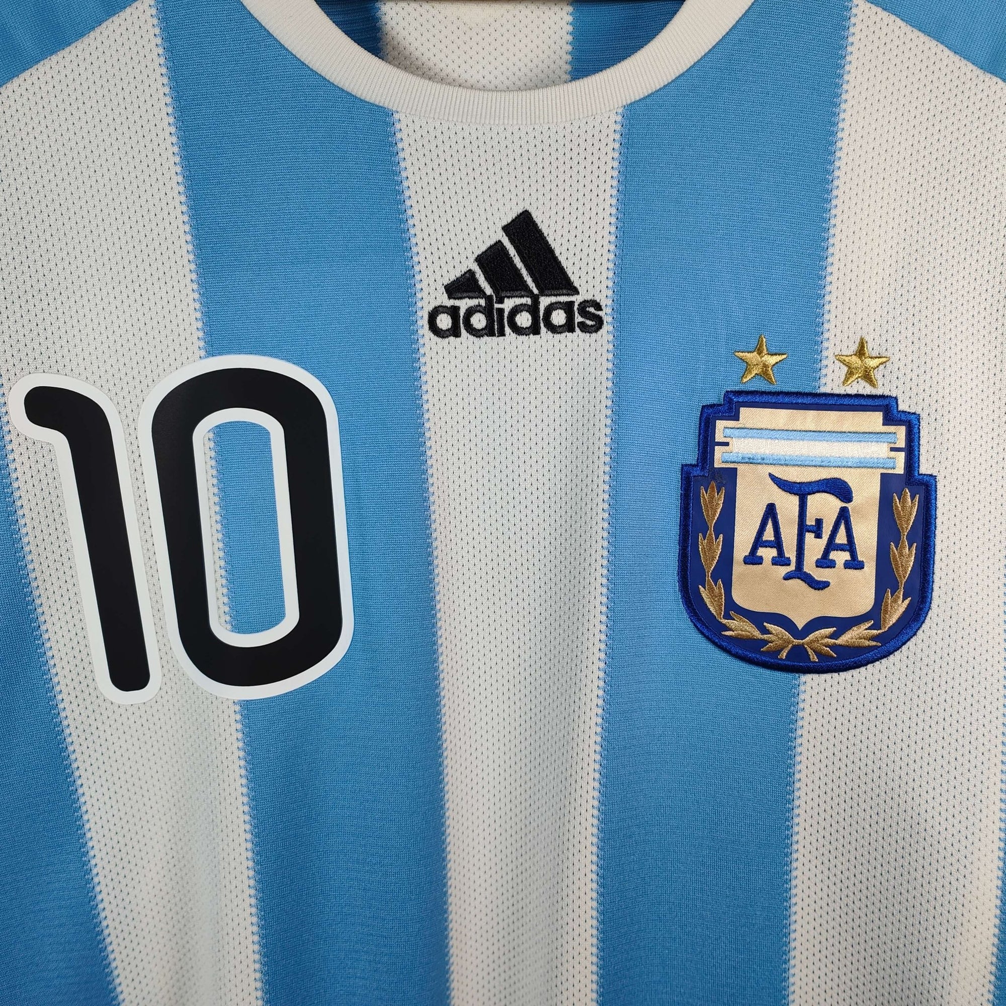 2010 - 11 Argentina Home Shirt Messi 10 - 9/10 - (L) - Eternal Pitch